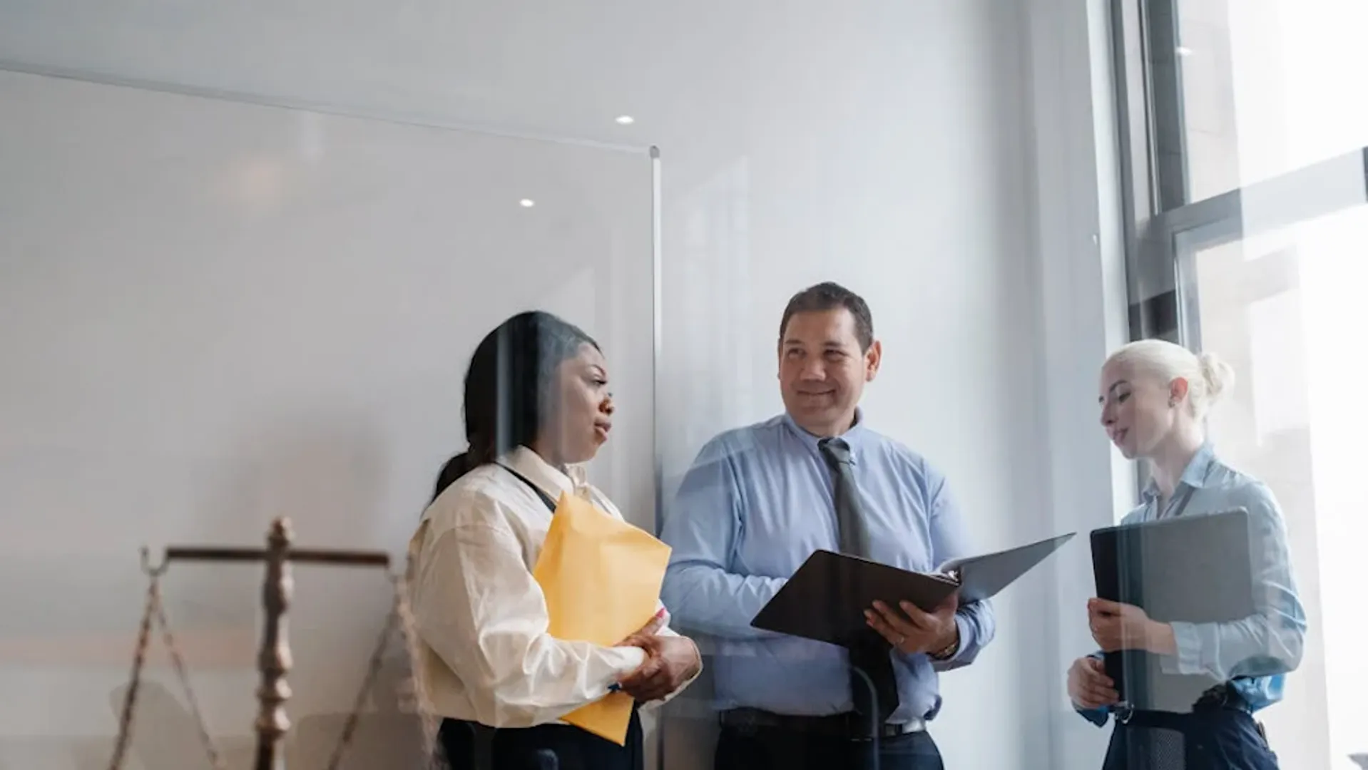 XPLR Infrastructure’s unit price dropped 25.13% to $11.83, followed by an 11.75% decline over two sessions, closing at $10.44 on January 30, 2025. 