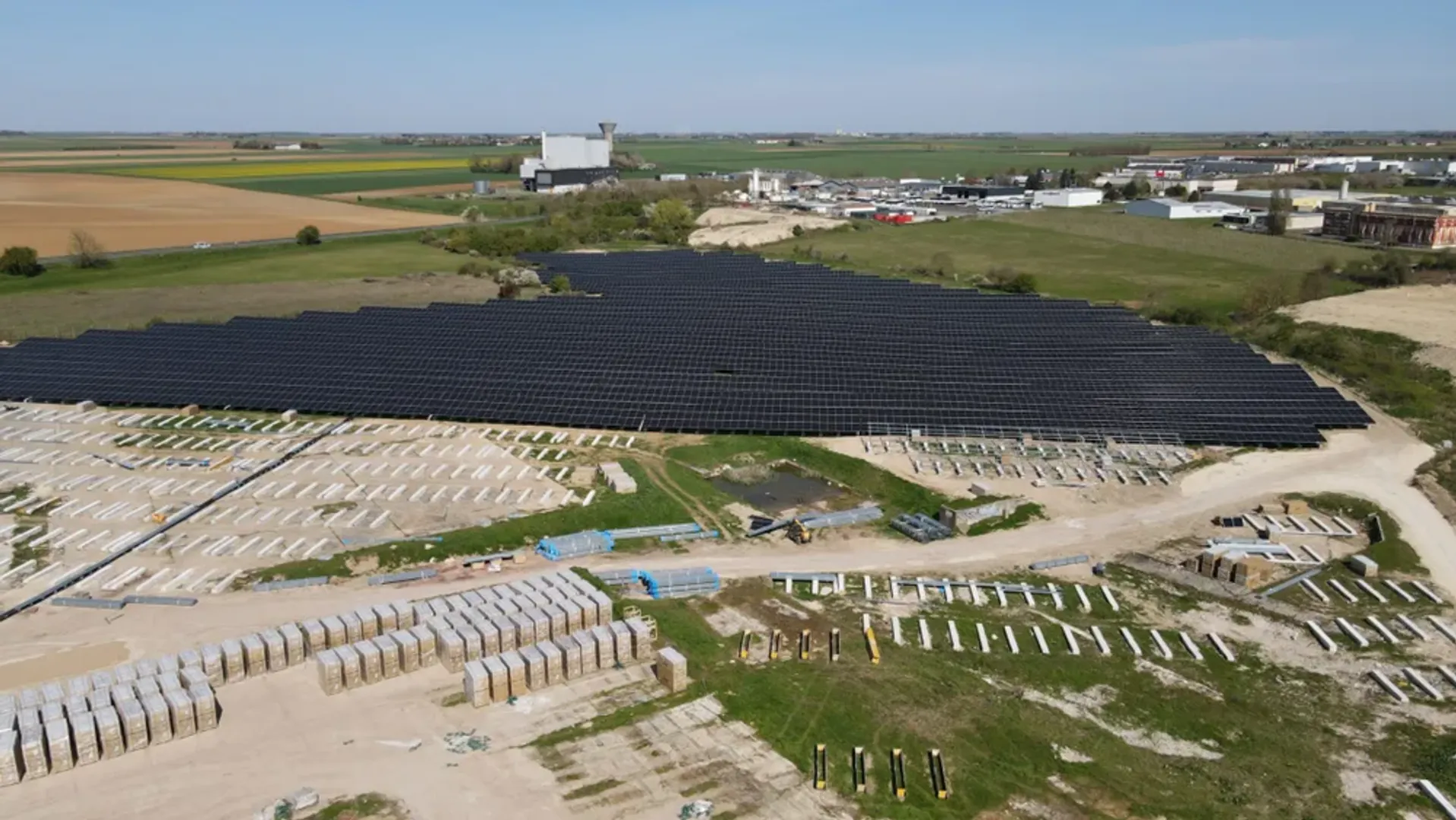 Corsica Sole completed brownfield redevelopment to supply energy for 12,000 households and reduce 6,488 tons of CO₂ emissions annually.   