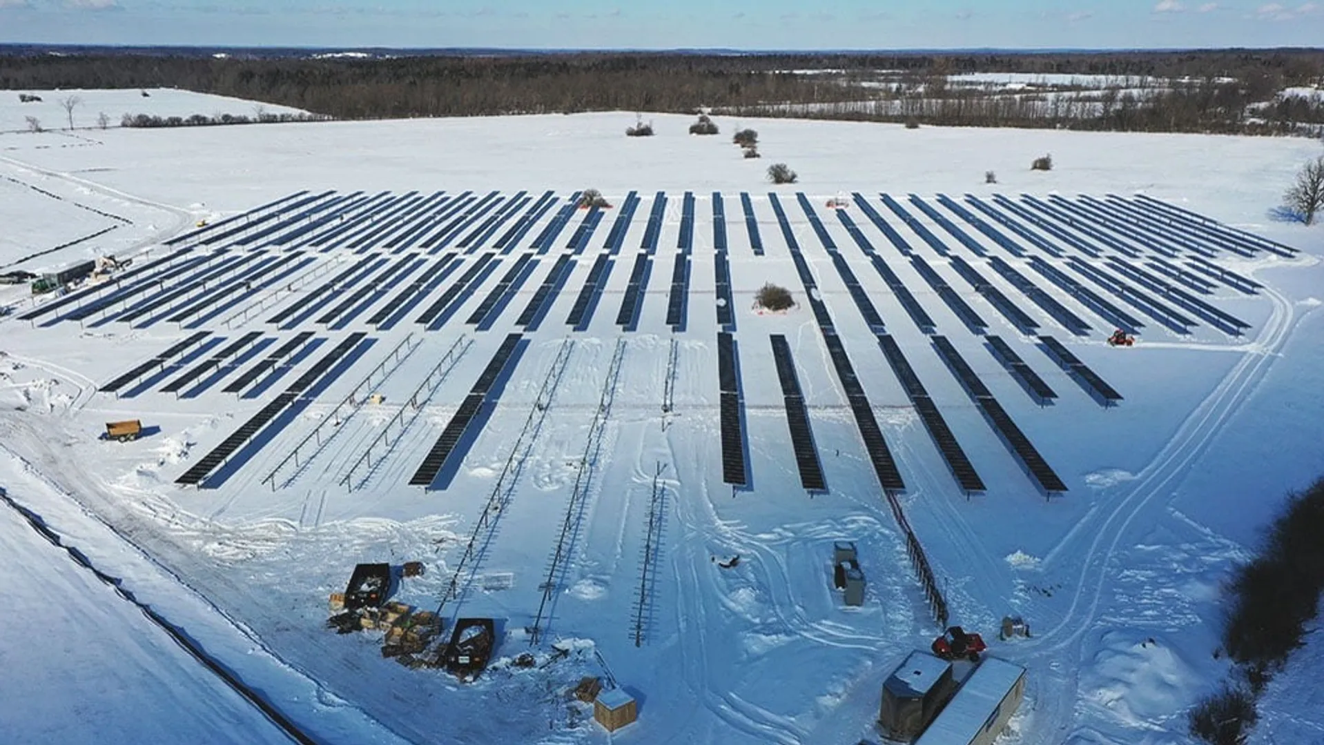 The solar farm is expected to cut 2,081.71 tons of emissions and generate nearly $995,819 in customer savings over 30 years. 