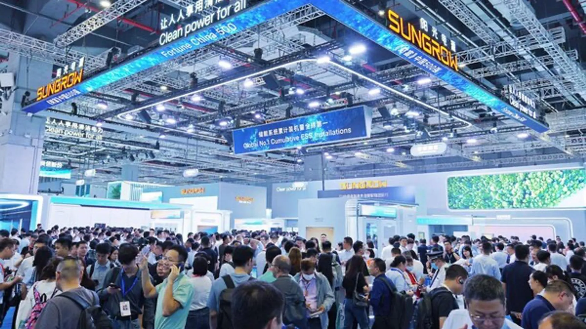 At SNEC 2025 in Shanghai, Sungrow has showcased its full-range inverter and ESS lineup for all PV application segments.    