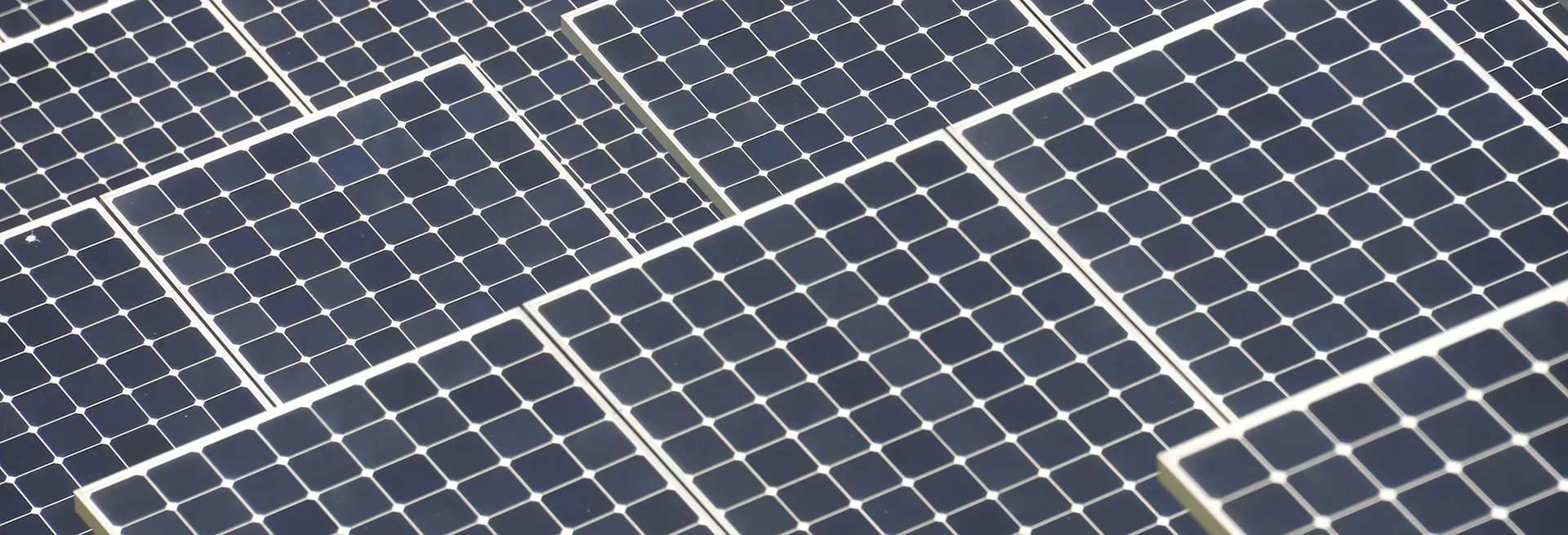 2025-06-19-DNV-prDNV was chosen for AMEA Power’s Abydos solar-plus-BESS project in Egypt, supporting design, construction, and grid compliance in harsh desert conditions.