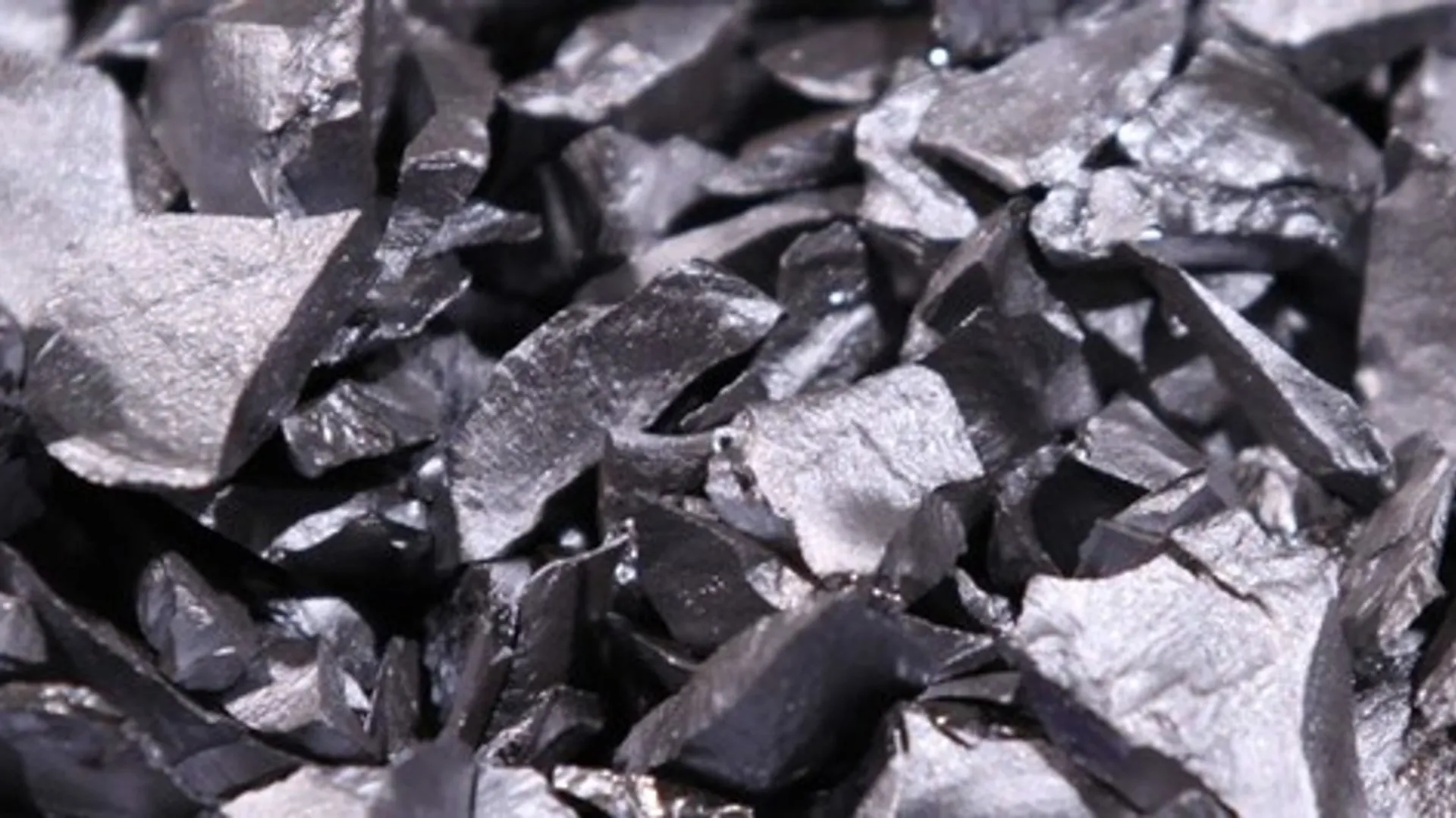 Chinese polysilicon capacity has reached 3.25 million metric tons, accounting for 93.5% of global output.