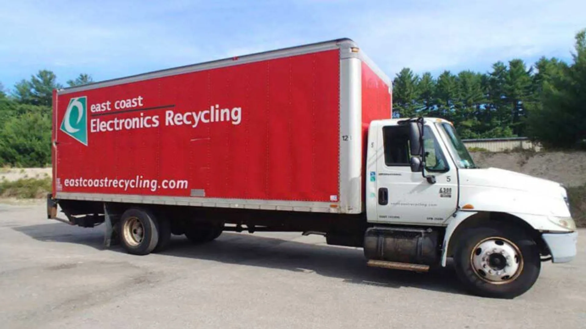 The recycling service has covered recycling of crystalline silicon, thin-film panels, inverters, racking, and associated solar e-waste.