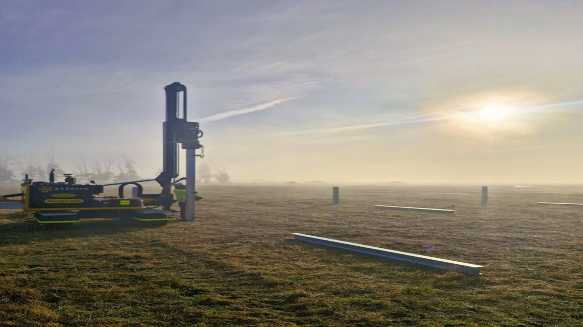 Pilecom’s construction at Lancaster Solar Farm has featured 1,683 single axis tracking systems.