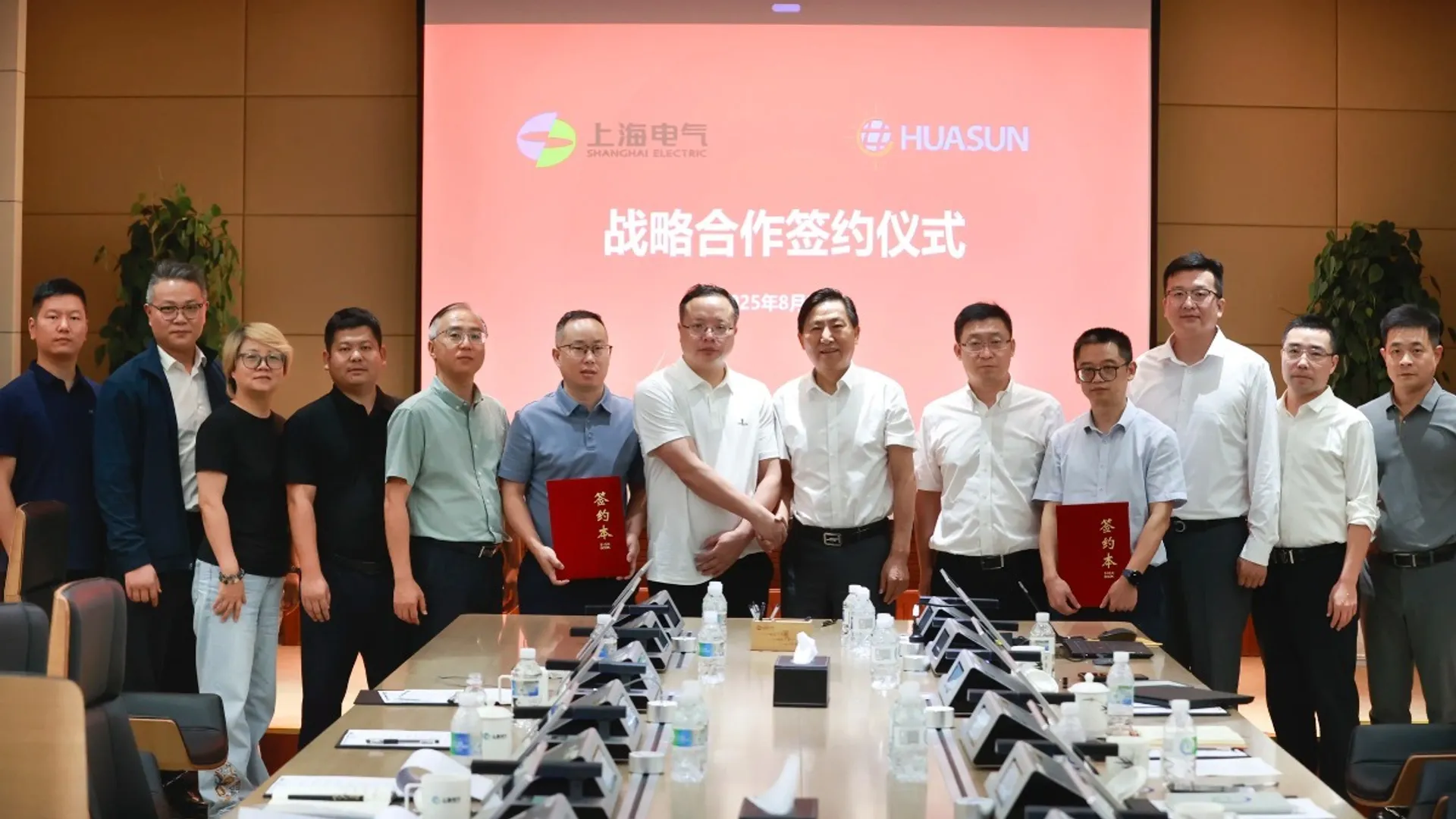 The cooperation has targeted efficiency improvements, tandem cell research, and standardization to accelerate industrial-scale HJT adoption.