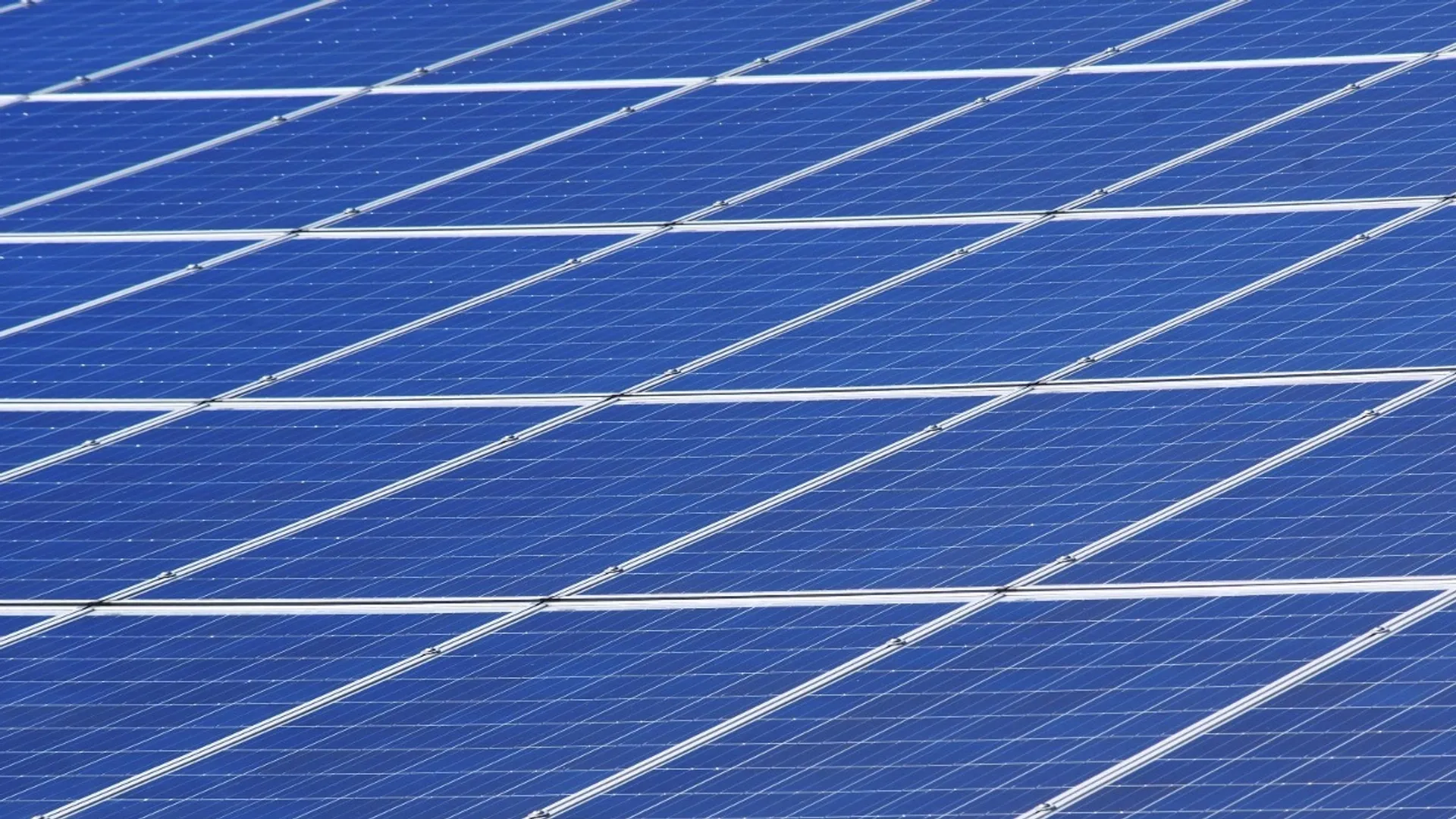 MNRE has expanded ALMM List-I with new enlistments and revised existing module entries.