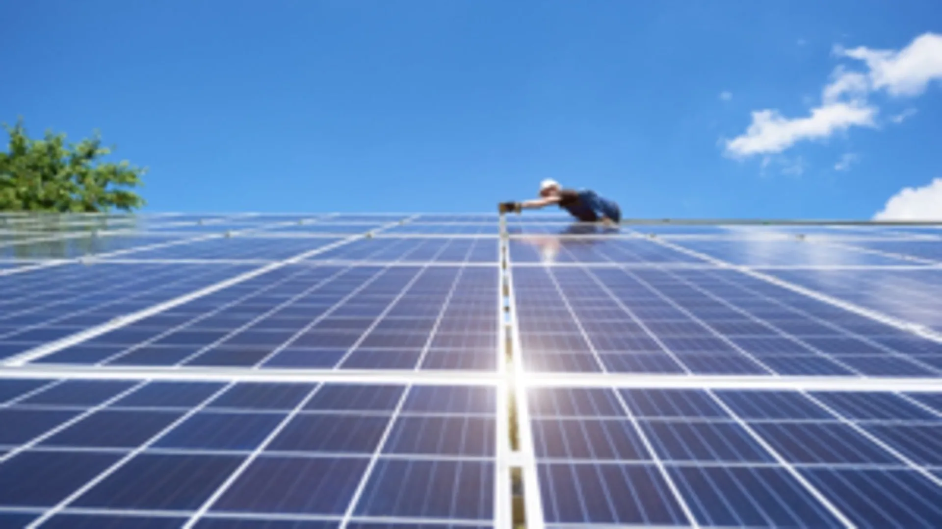 Ameresco has delivered the 42 MW Kūpono solar-plus-storage facility powering 10,000 Oʻahu homes.