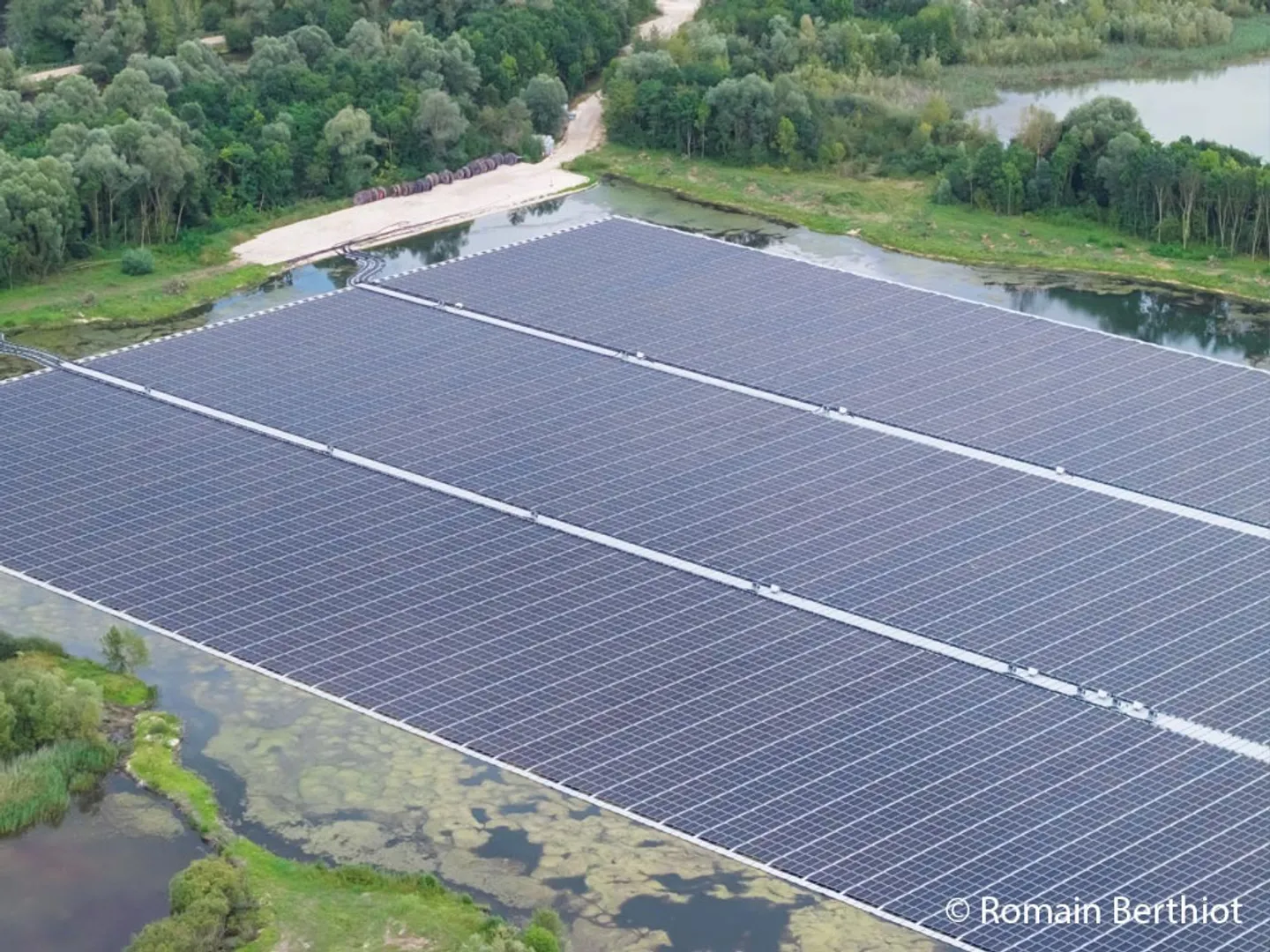 The floating plant has provided consistent output using more than 135 000 panels.