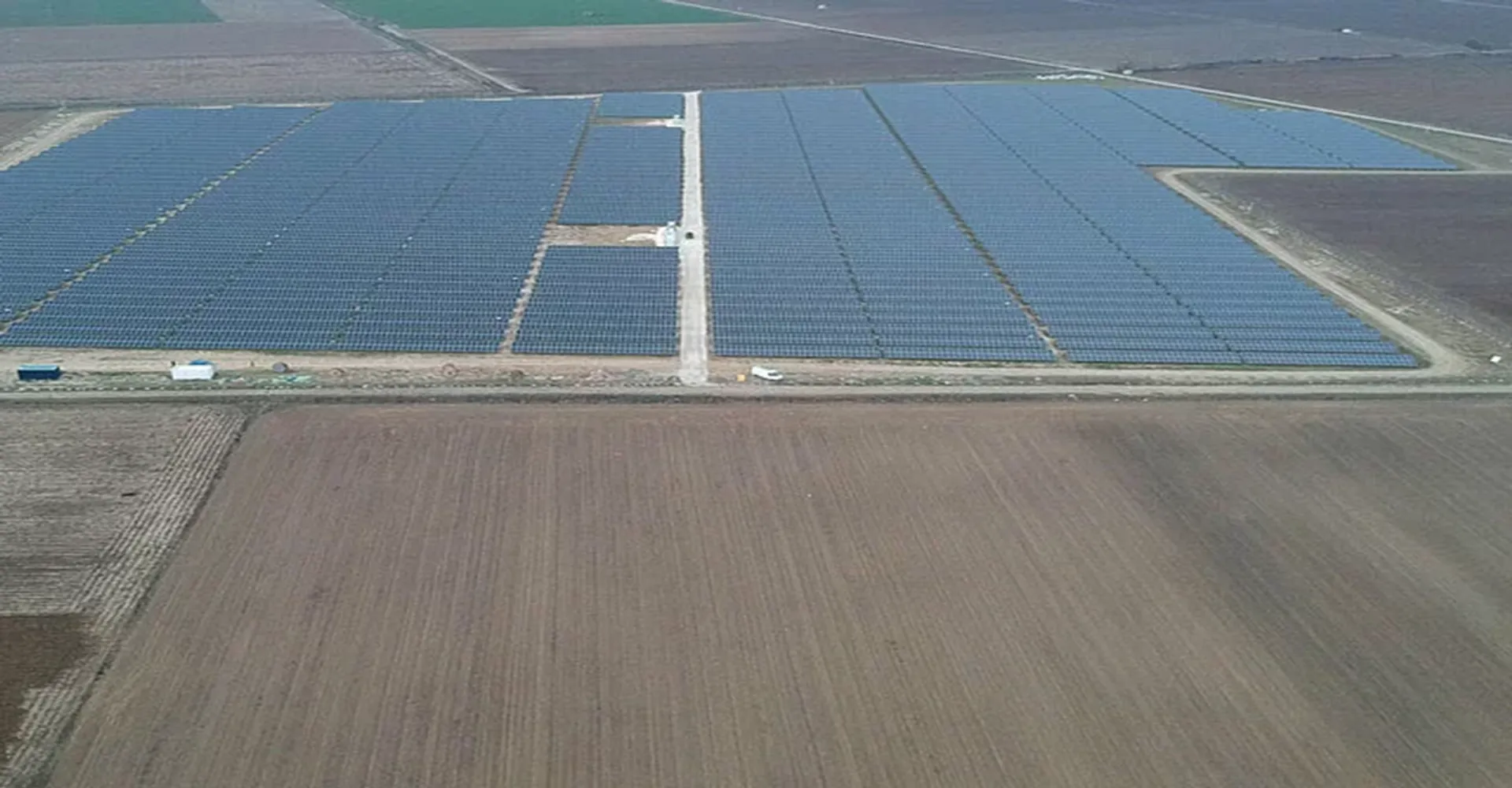 JUWI Hellas has advanced the Clover projects using bifacial modules and single-axis trackers.