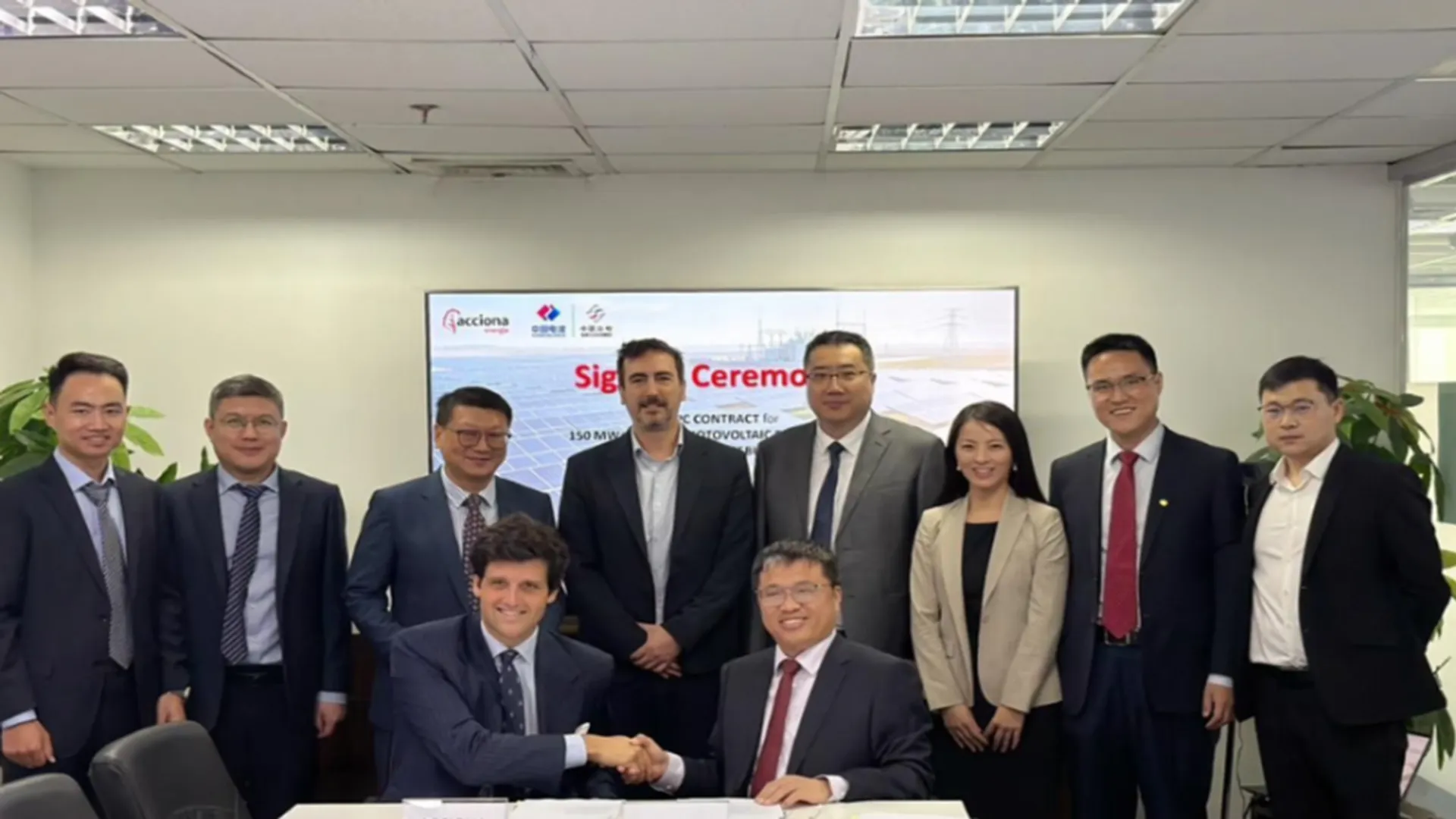 ACCIONA Energía has advanced the Daanbantayan solar project through an EPC contract with POWERCHINA.