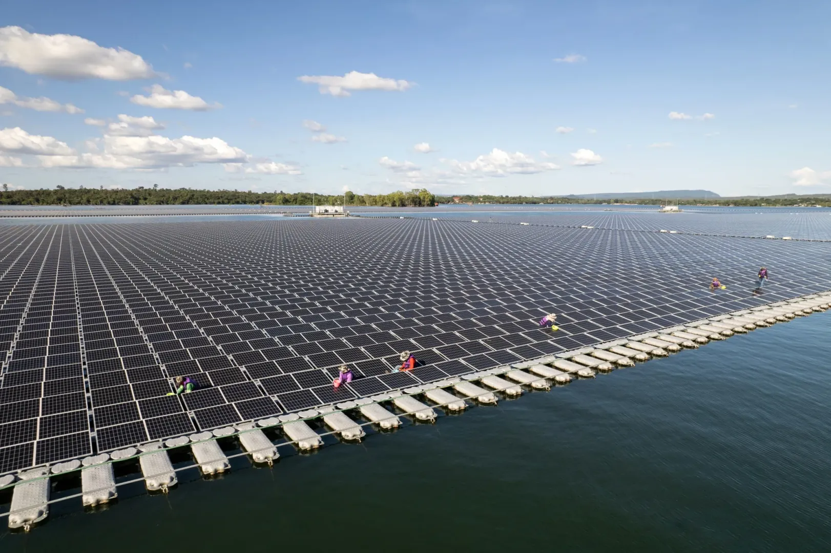The 30 MW project has combined floating and ground-mounted solar for university electricity demand.