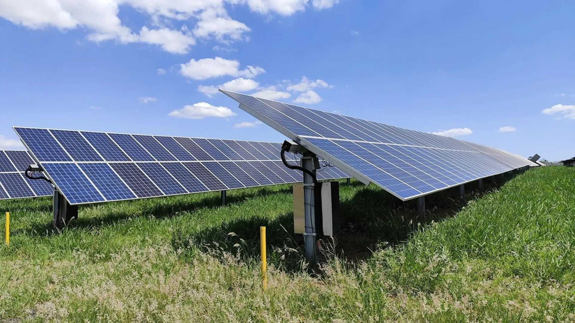 GIPCL’s Khavda project has added 135 MW in its final commissioned phase.