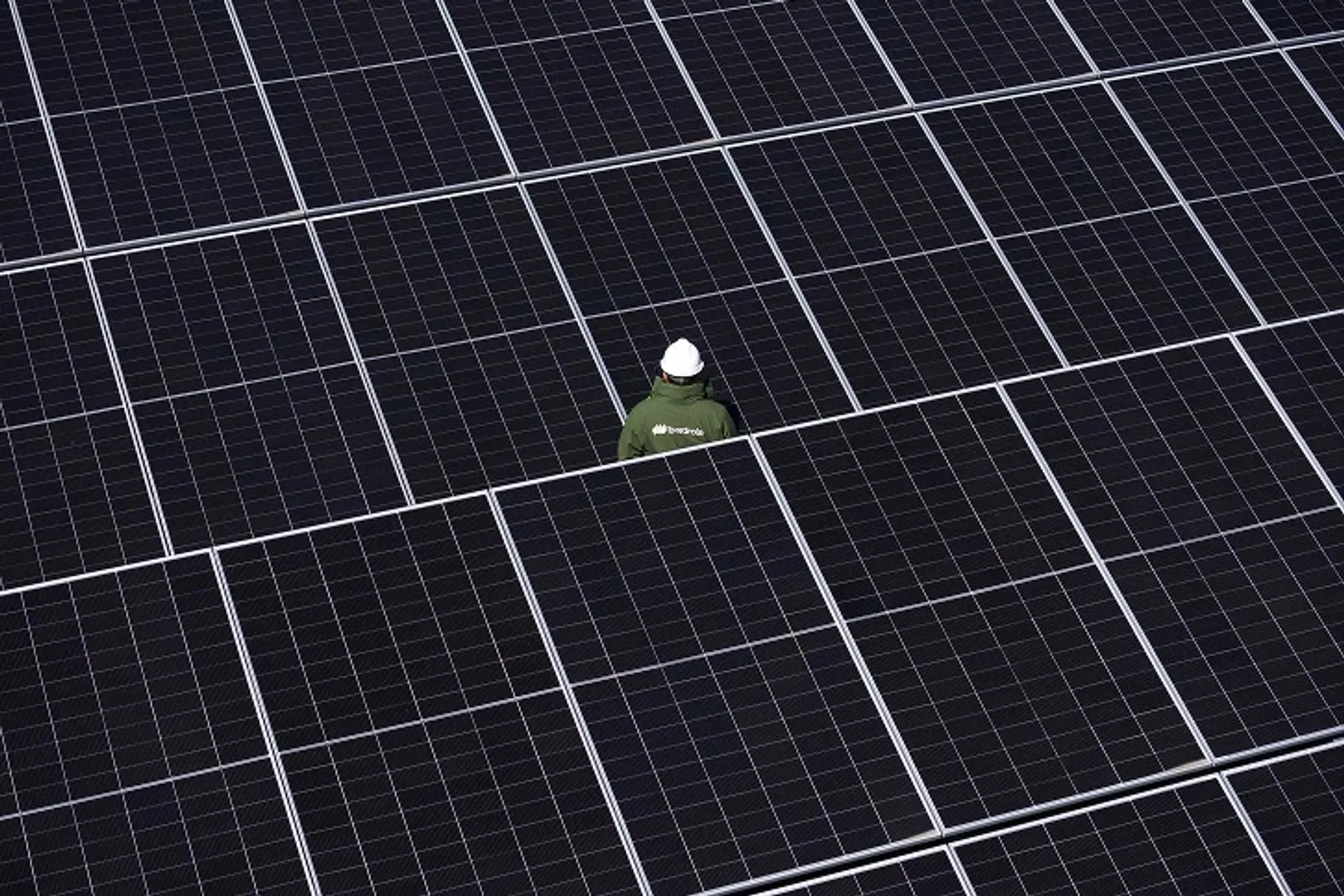 The 45-hectare solar park with 92,000 modules has supplied about 60 GWh annually to Salzgitter steel operations.