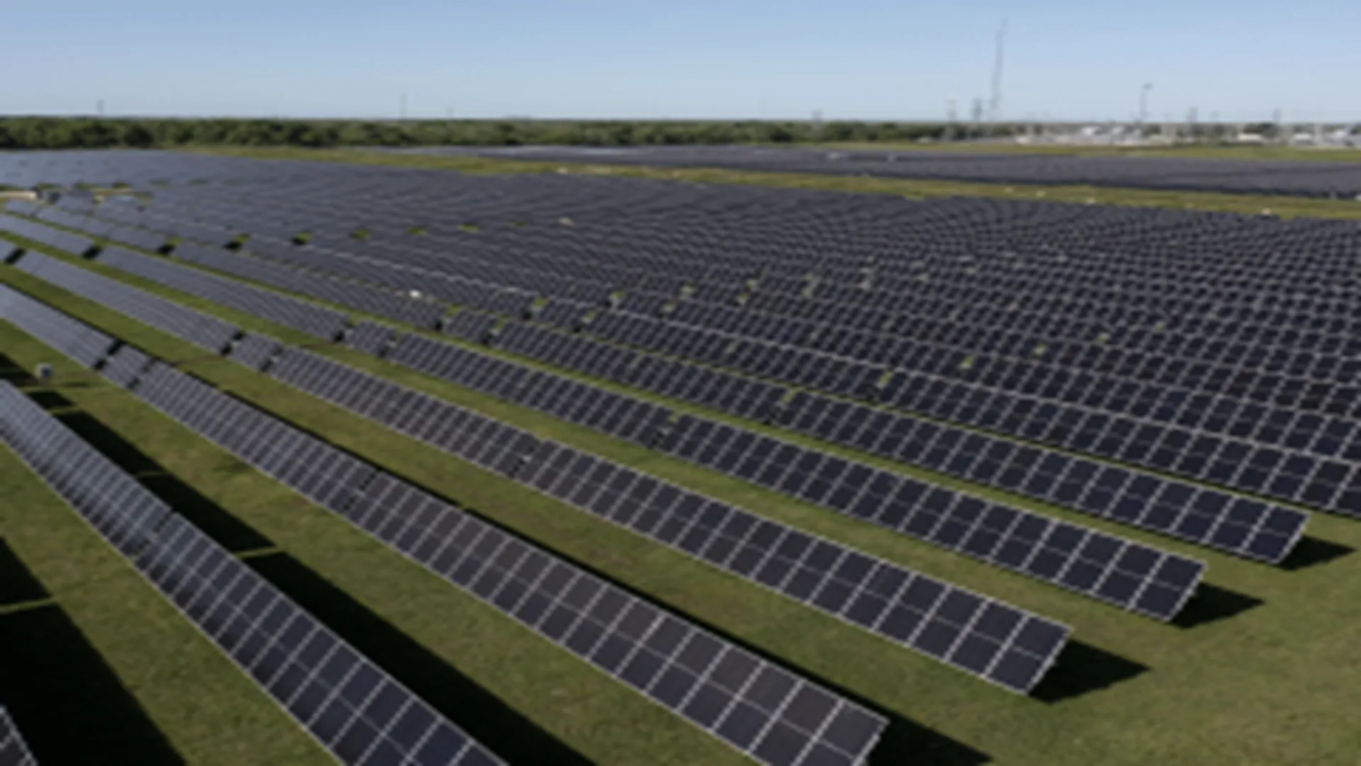 The power will be generated from the Wichita (805 MWp) and Mustang Creek (195 MWp) projects under development in Texas.