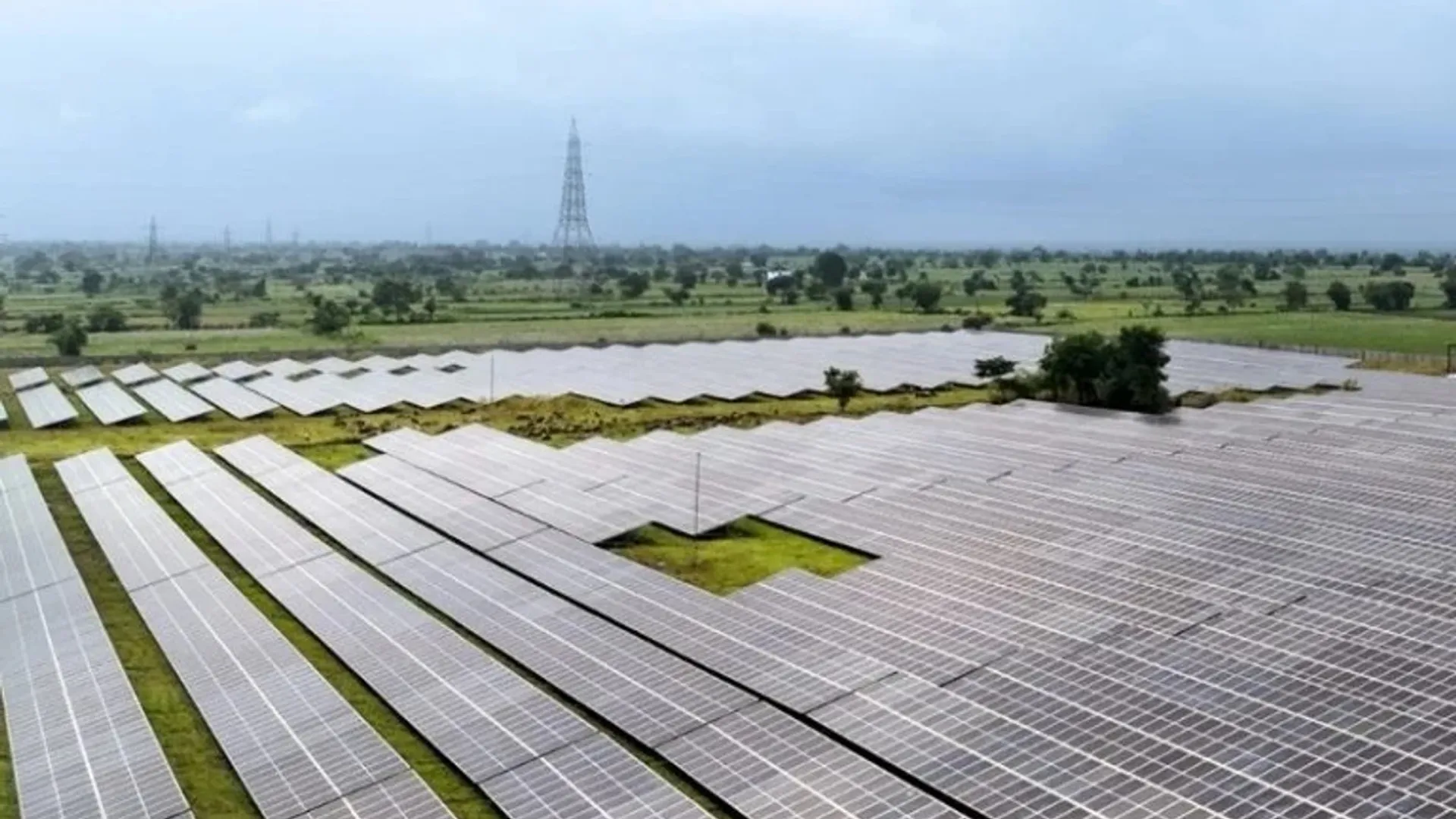 The diversified portfolio includes three renewable projects under construction and advanced development in Rajasthan and Karnataka.