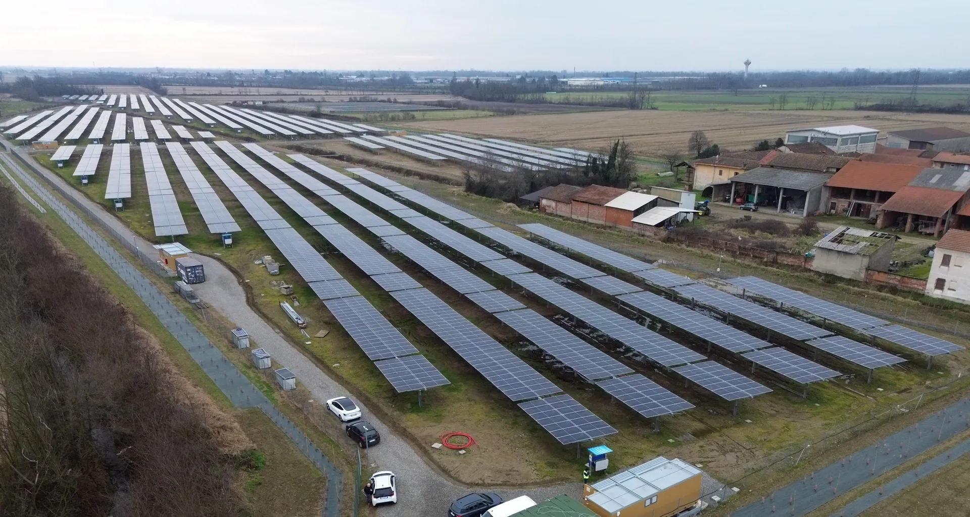 The 10 MW Agri-PV plant was expected to generate 15 GWh annually, supplying around 6,000 Italian households with 15 thousand panels installed.