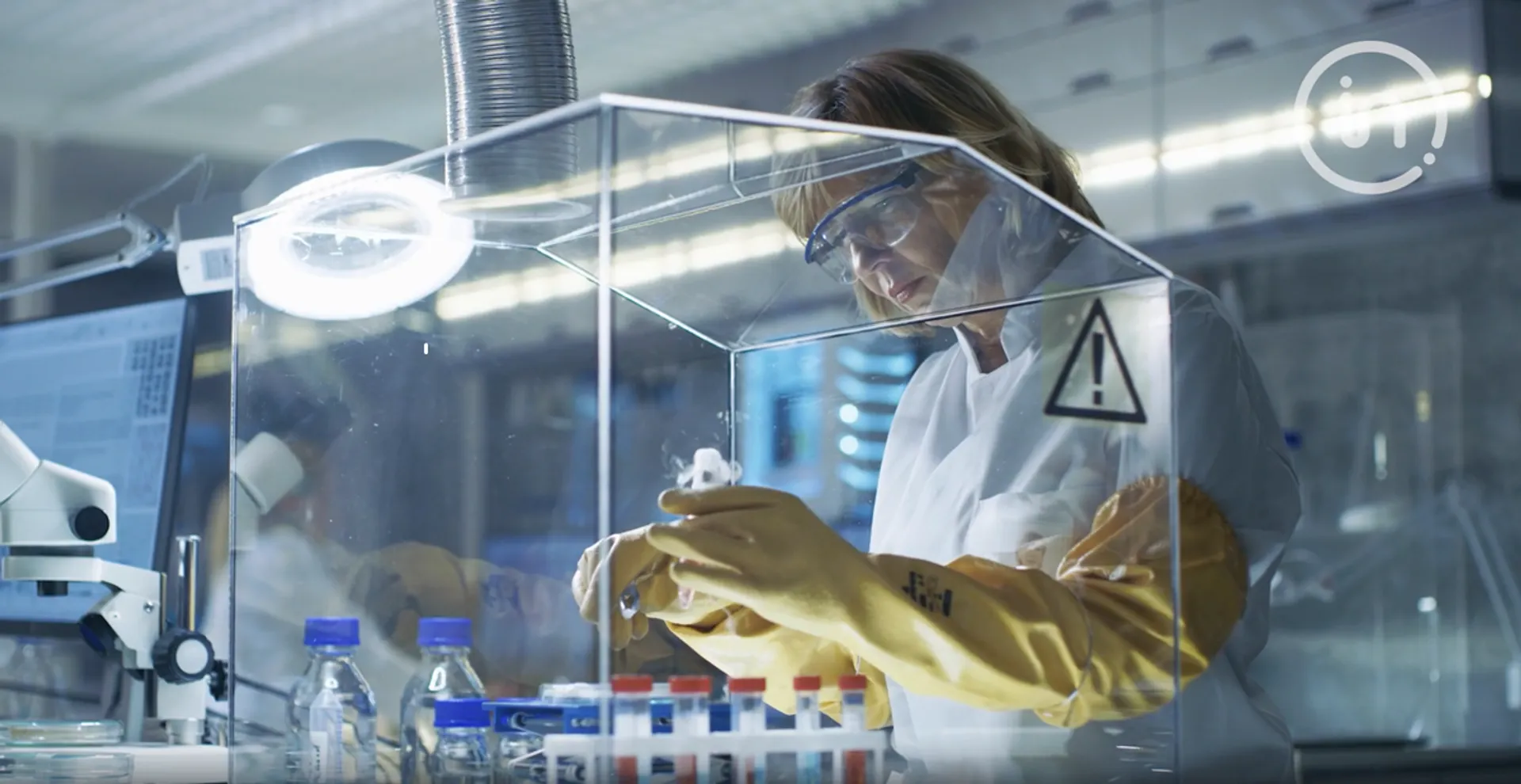 AePVI delivered drone-based inspections identifying defects across solar PV asset lifecycle.