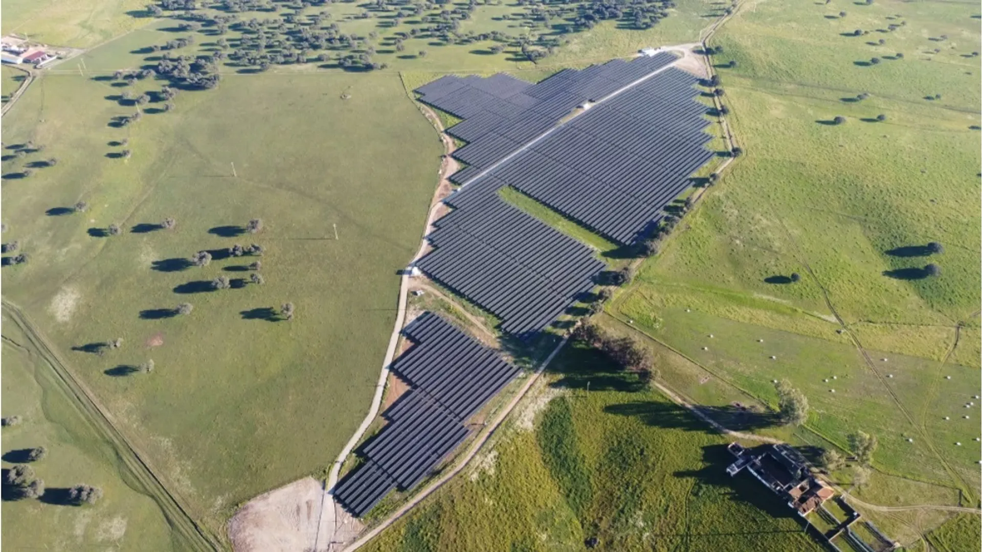 The acquisition has transferred Ozone Renewables’ early-stage wind, PV and storage pipeline into Exus Renewables North America.