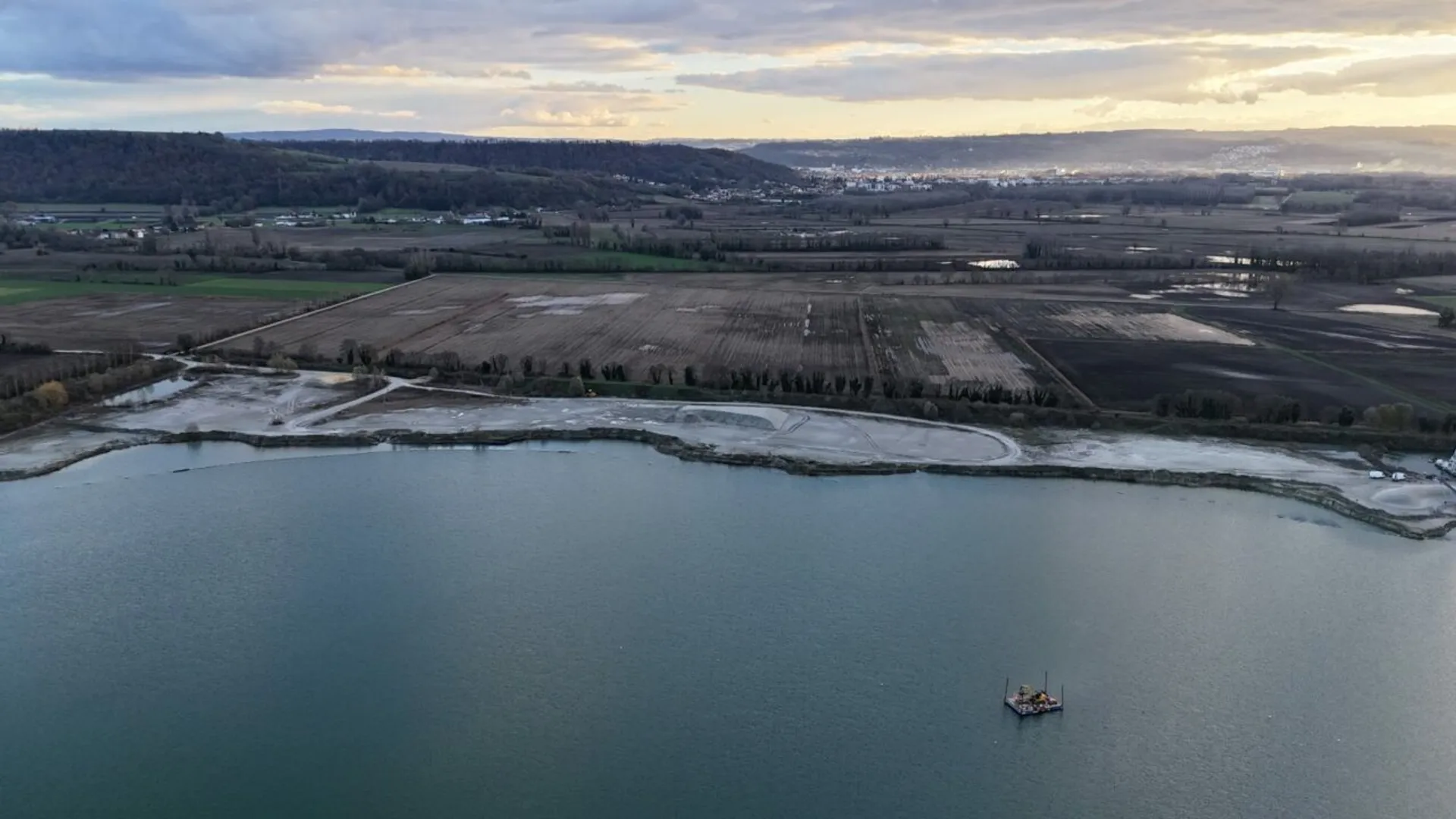 Ciel & Terre unveils 11 MW floating PV project in France