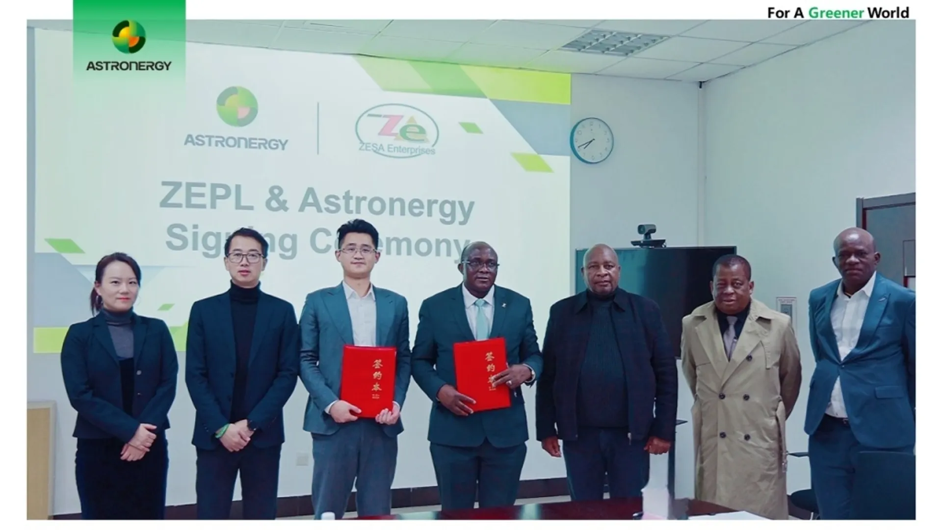 Astronergy partners with Zimbabwe's Ministry of Energy  