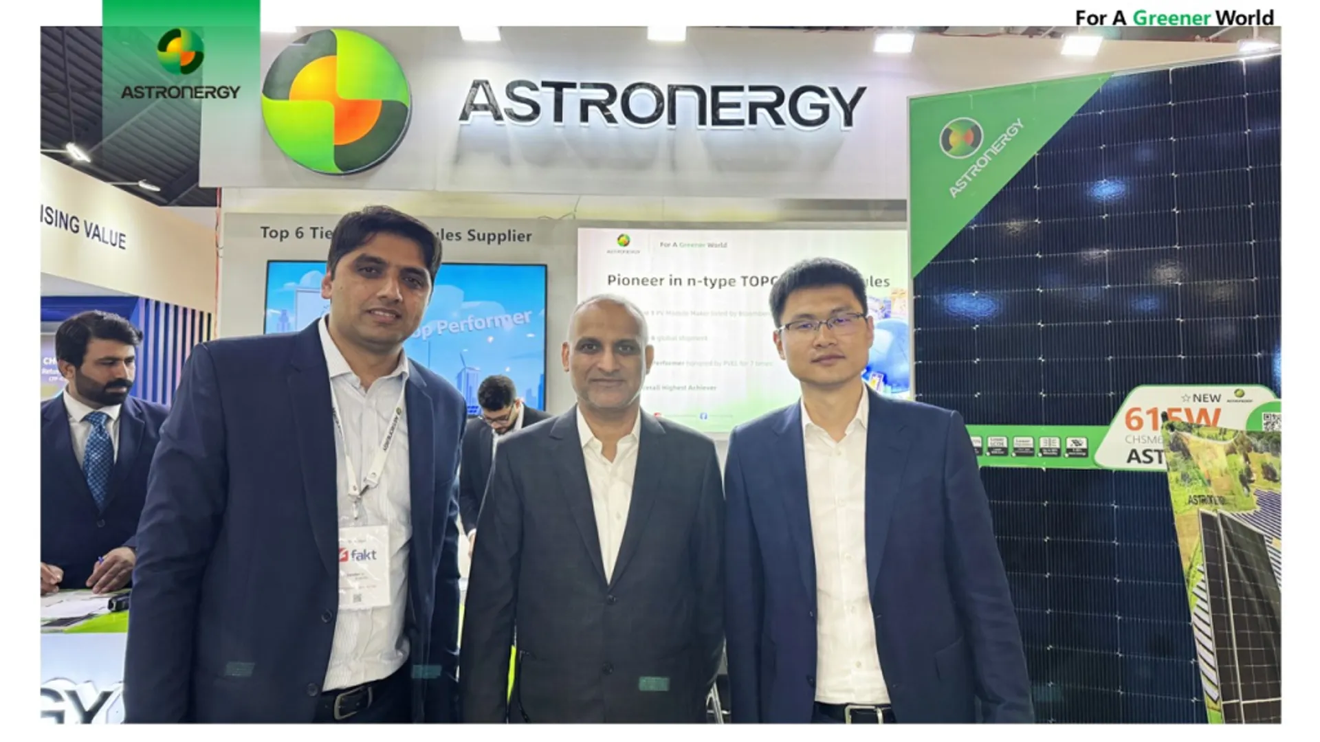 Astronergy showcases its TOPCon modules at Solar Pakistan