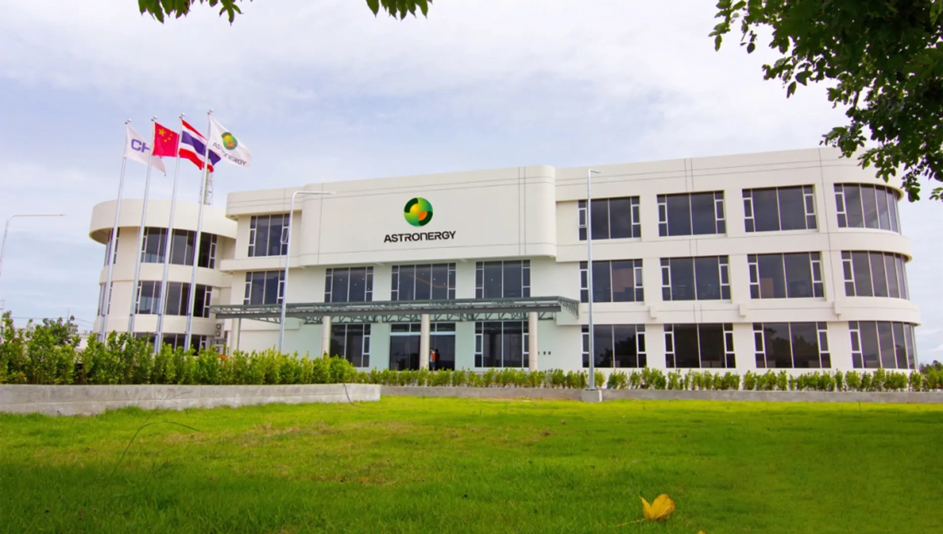 Astronergy's Thailand base delivers maiden wafer production