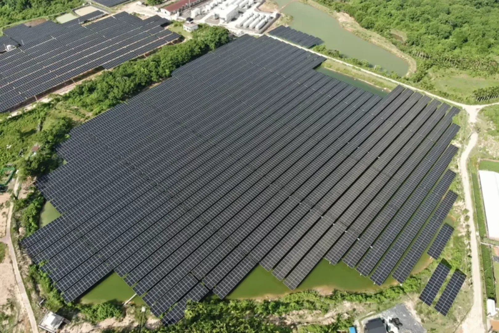 Red Solar unveils land-efficient fishery-solar project