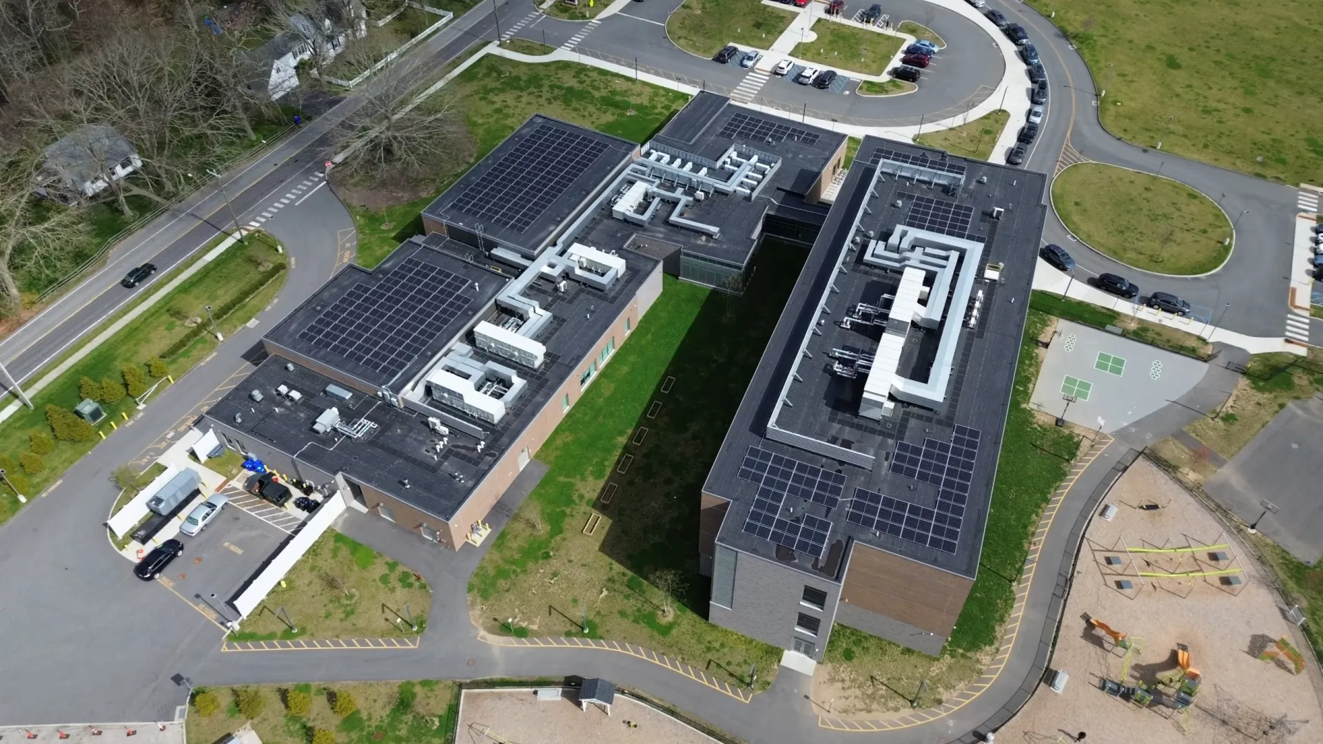 Verogy installs solar panels on Groton schools