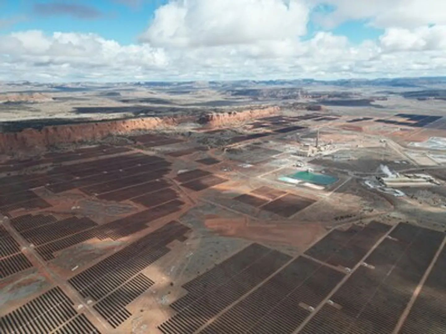 Escalante PV project commences operations