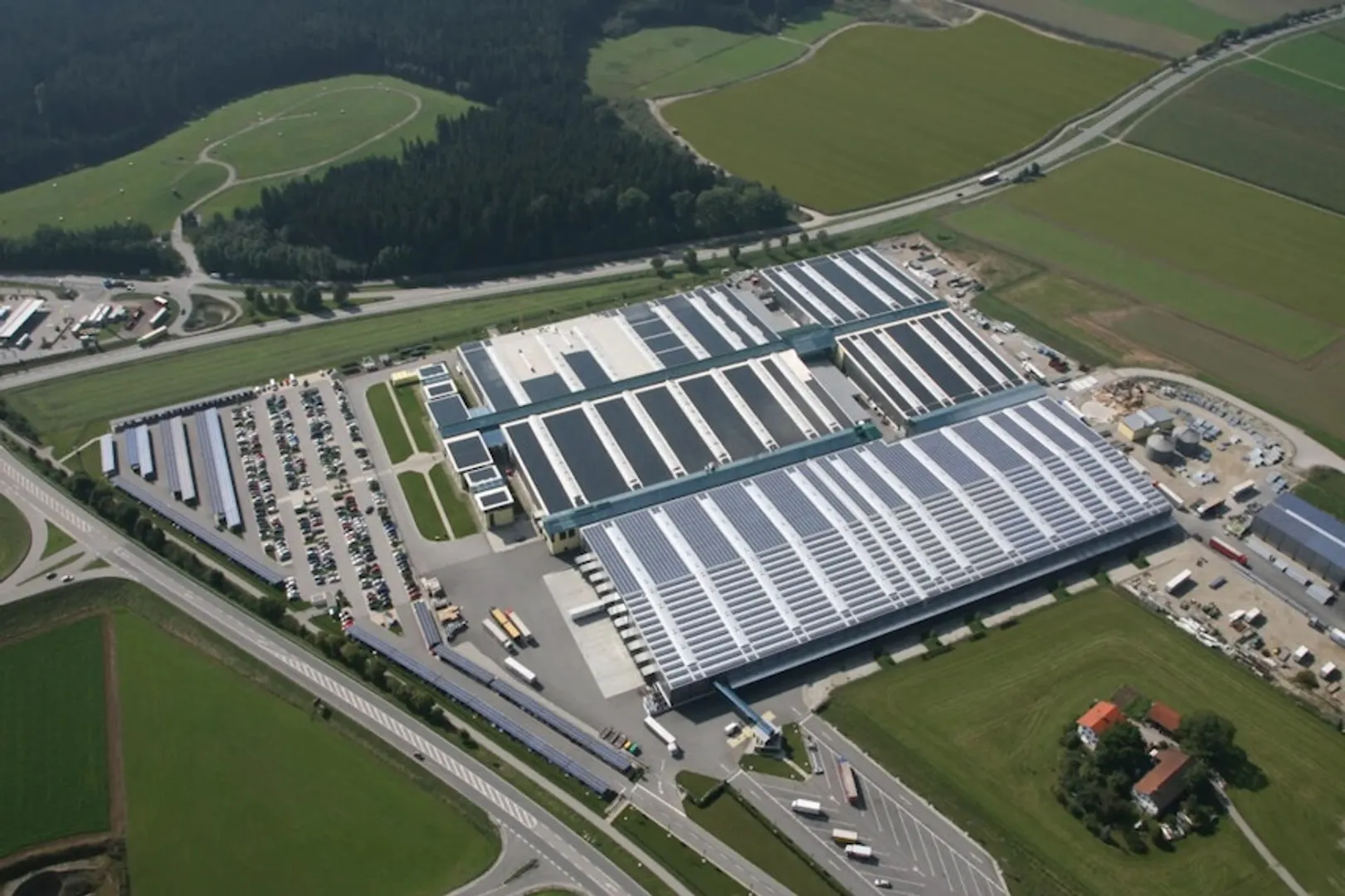 Schletter joins Enstall, boosting solar mounting solutions