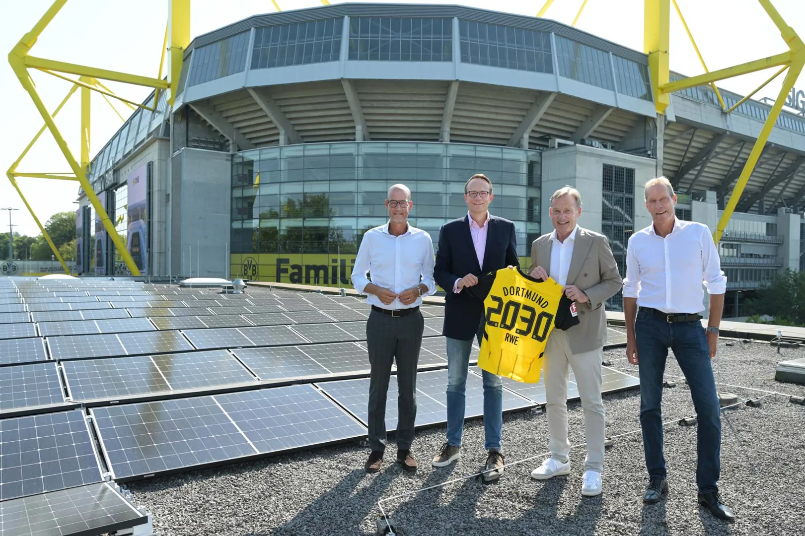 RWE powers Dortmund's stadium with solar energy