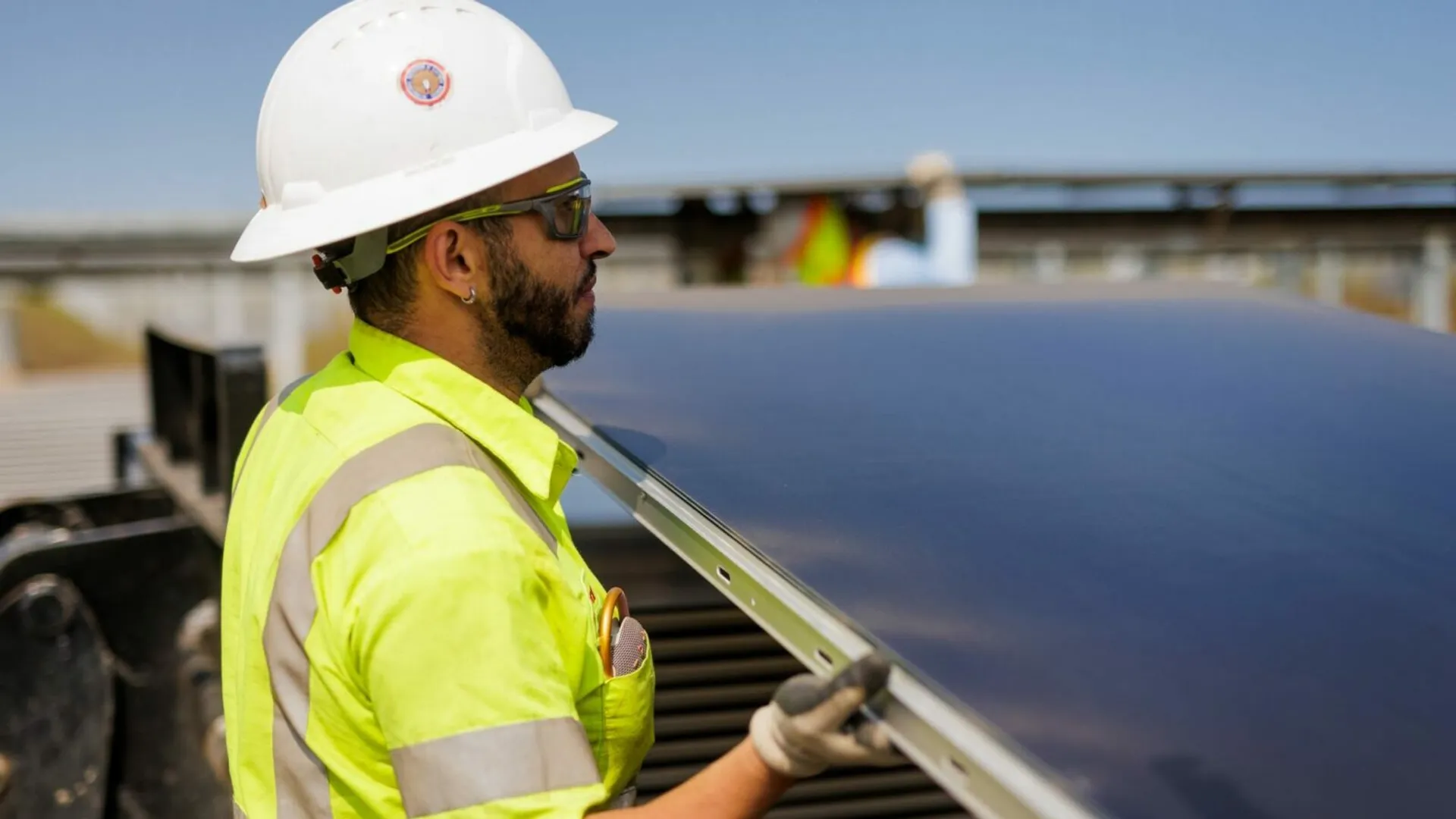 Indiana’s Honeysuckle Solar contributes to local economy