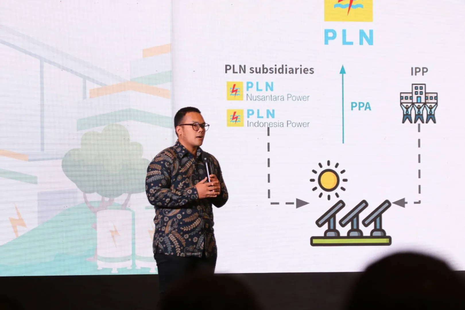 IESR reports Indonesia's slow progress in solar development