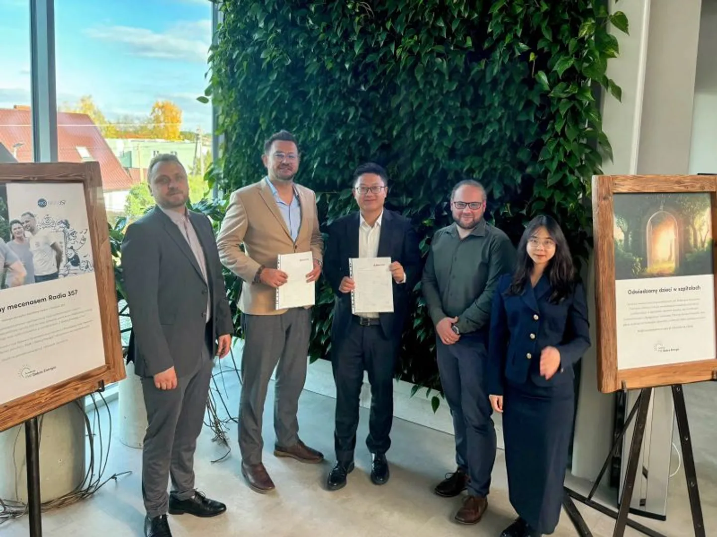 Suntech Power signs 200 MW solar LOI with Polish energy