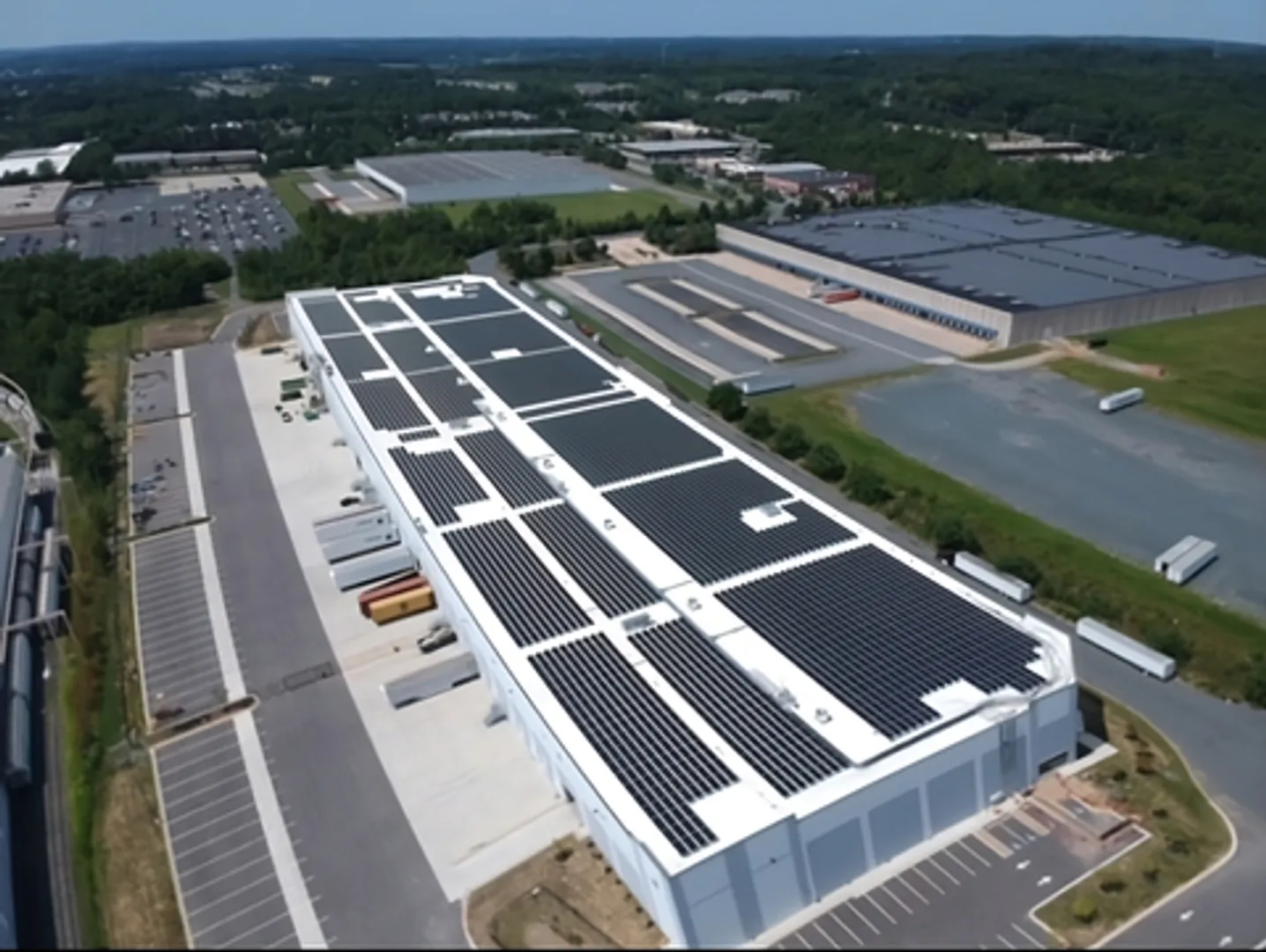 100 MW rooftop solar under SolarEdge and SRE collaboration