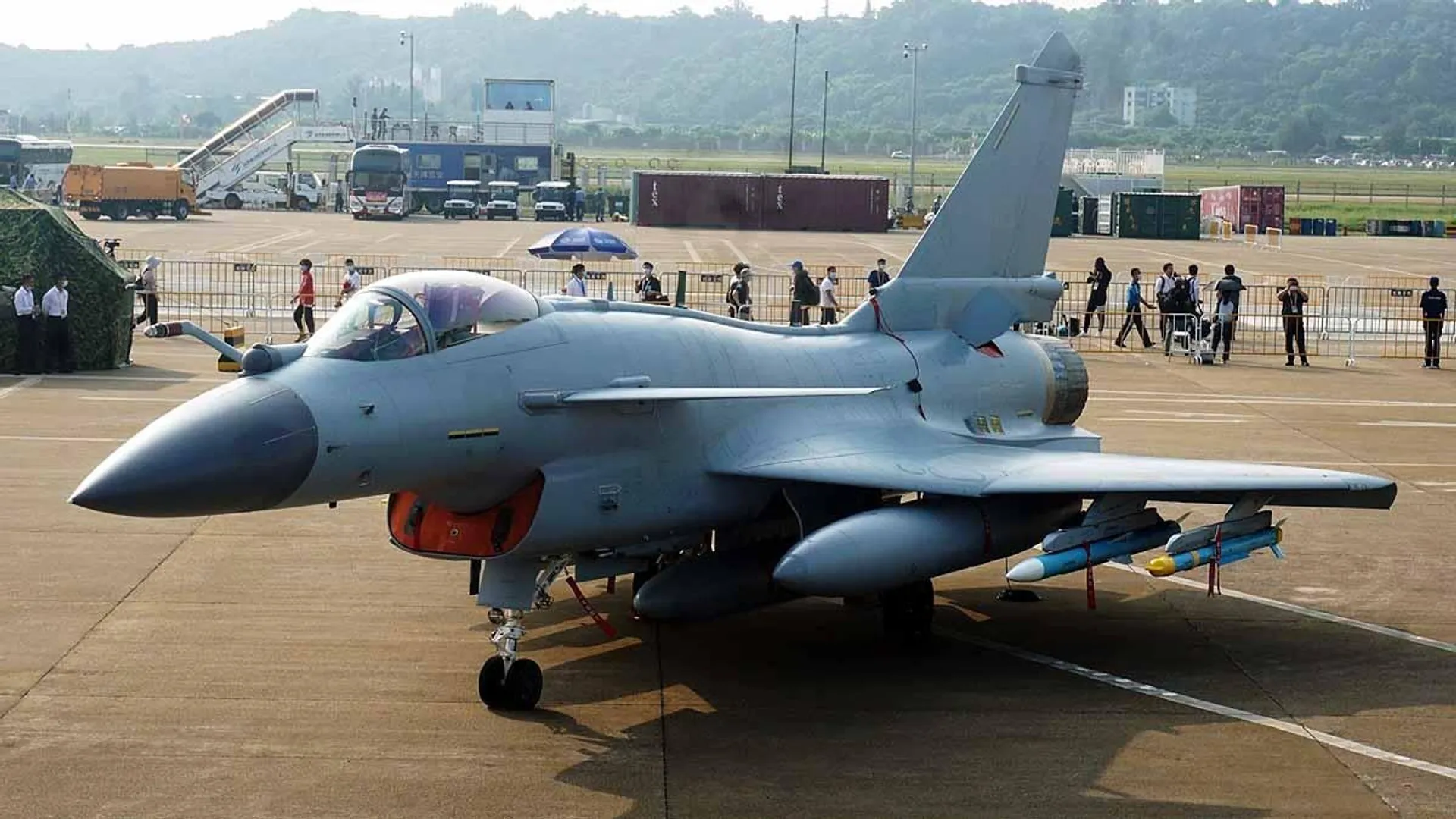 chengdu-j10c_fighter_jet_getty_3-sixteen_nine