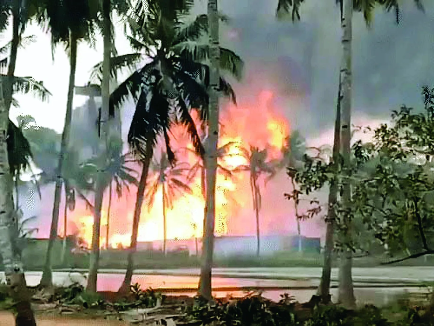 Gas leak from ONGC oil well in Andhra Pradesh