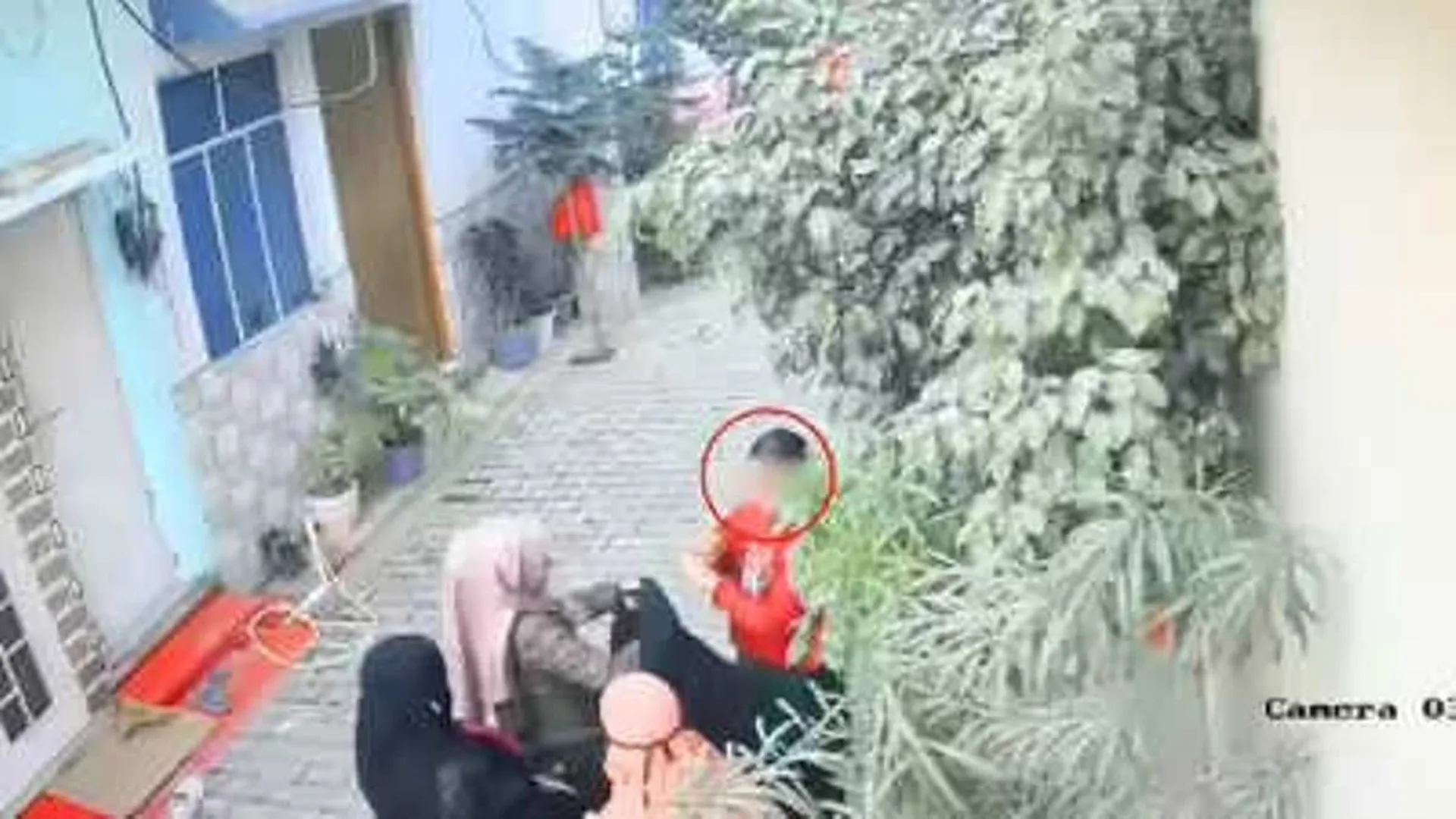 moradabad  burkha girls force to wear bhurkha to hindu girl