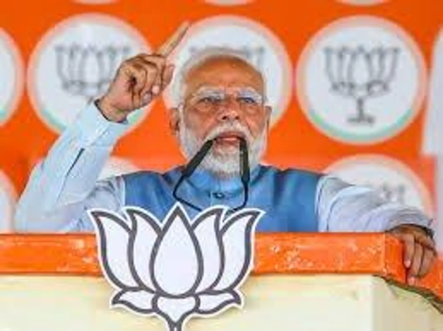 स्वामीनारायण मंदिर के 200वें वार्षिकोत्सव पर मोदी का बयान- देश को टुकड़ों में बांटने की कोशिशों का मुकाबला करेंगे, संतों ने सांस्कृतिक धरोहर को बचाए रखा