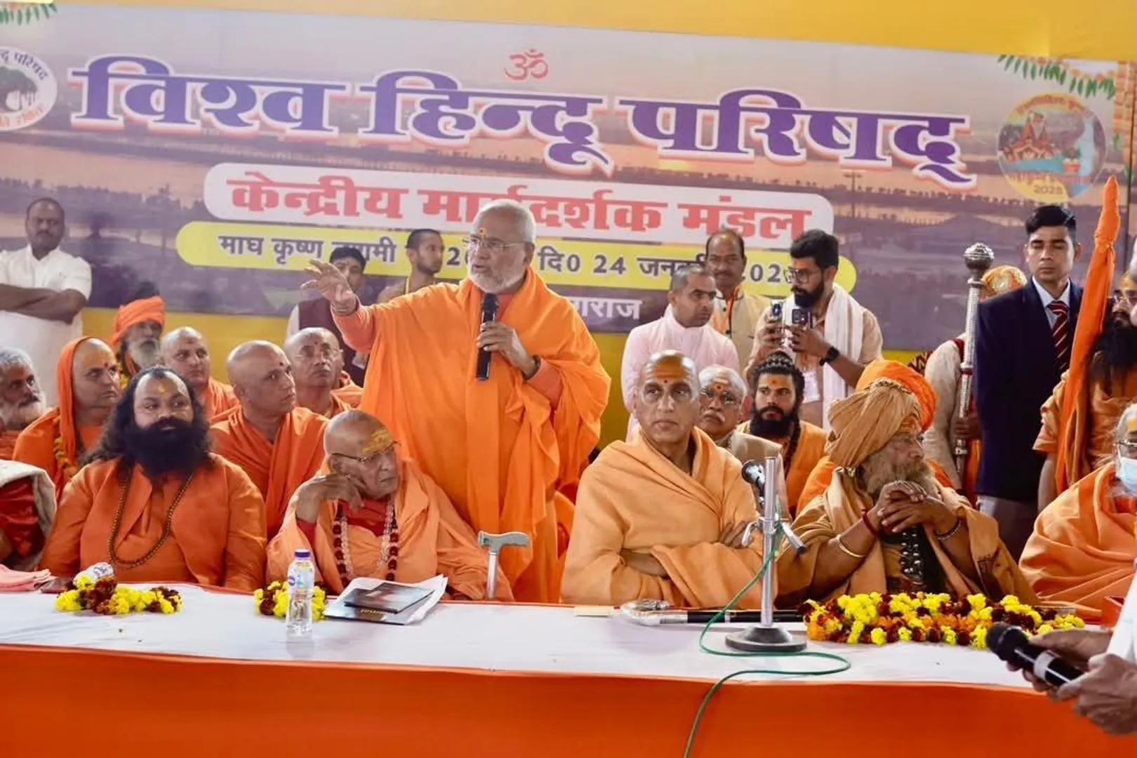 हिंदू मंदिरों की स्वतंत्रता पर संत समाज का बड़ा आह्वान"