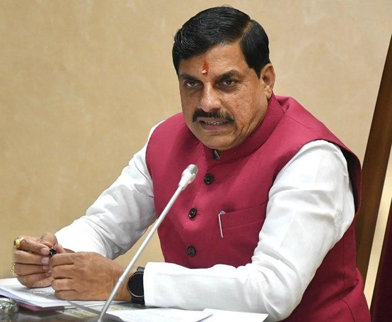 **"ग्लोबल इन्वेस्टर्स समिट 2025: मध्यप्रदेश में निवेश के सुनहरे अवसर, PM मोदी करेंगे उद्घाटन"**