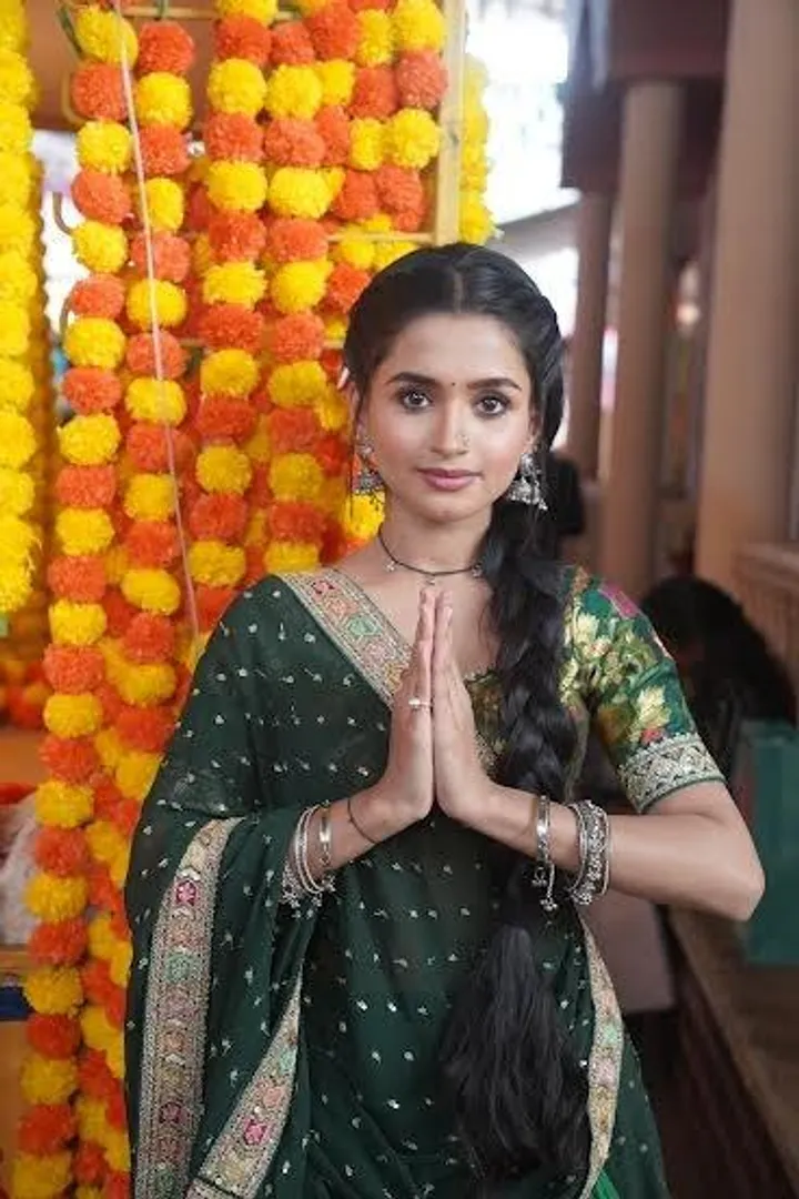 अभिनय को सहज बनाता है लोगों का अवलोकन: ईशा पाठक