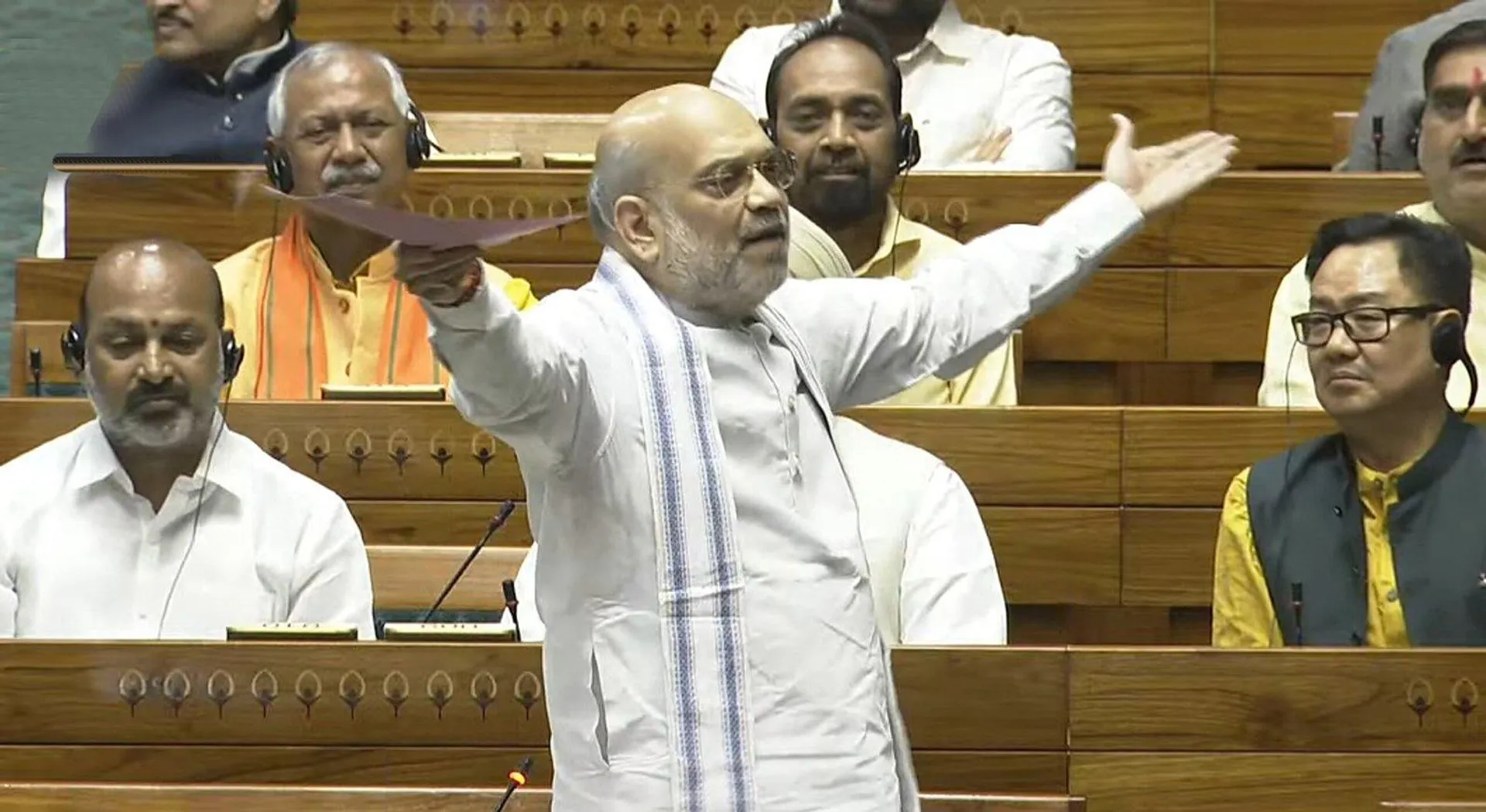 immigration-and-foreigners-bill-2025-passed-in-lok-sabha