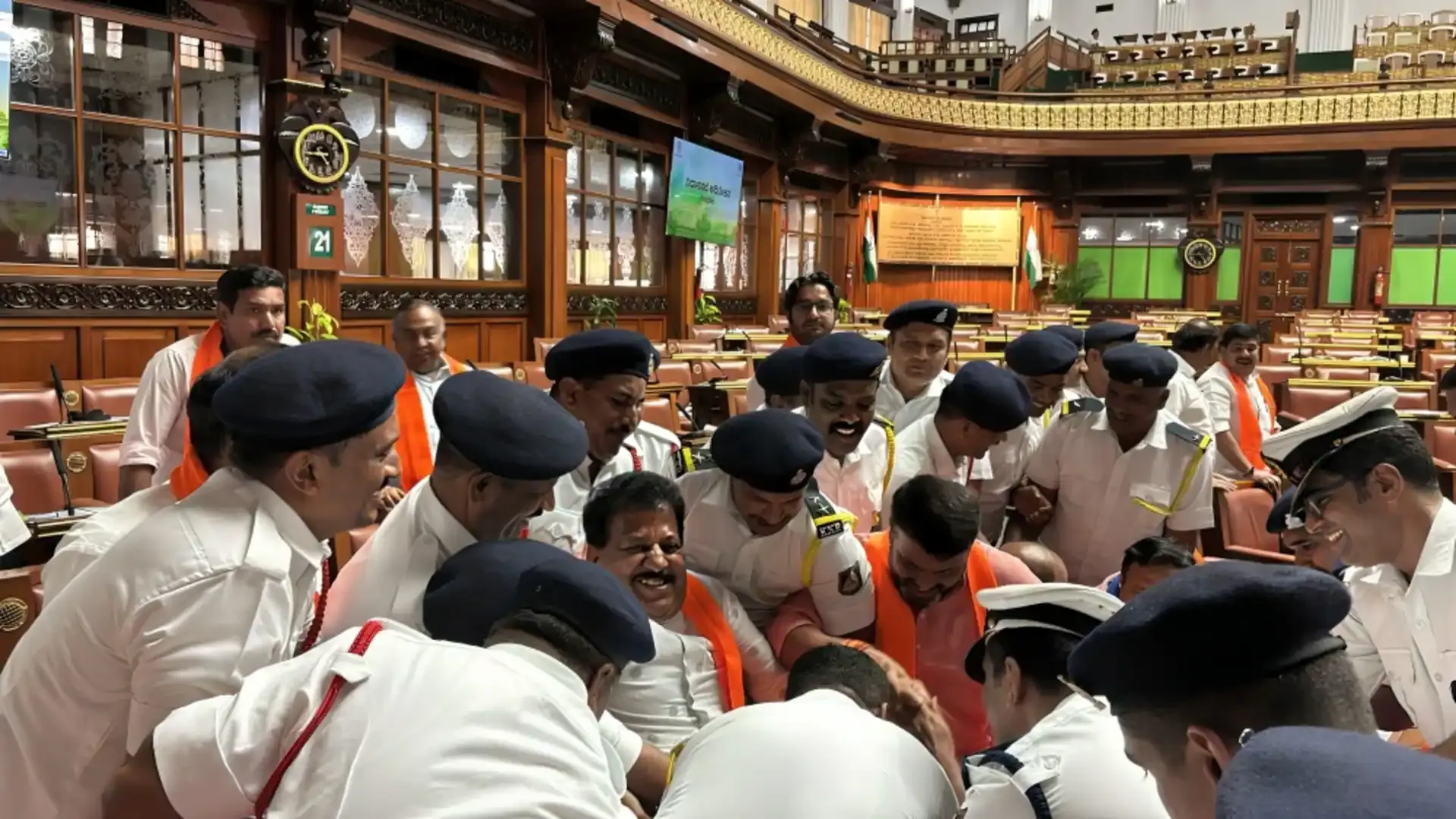 karnataka-assembly-18-bjp-mlas-suspended-for-six-months