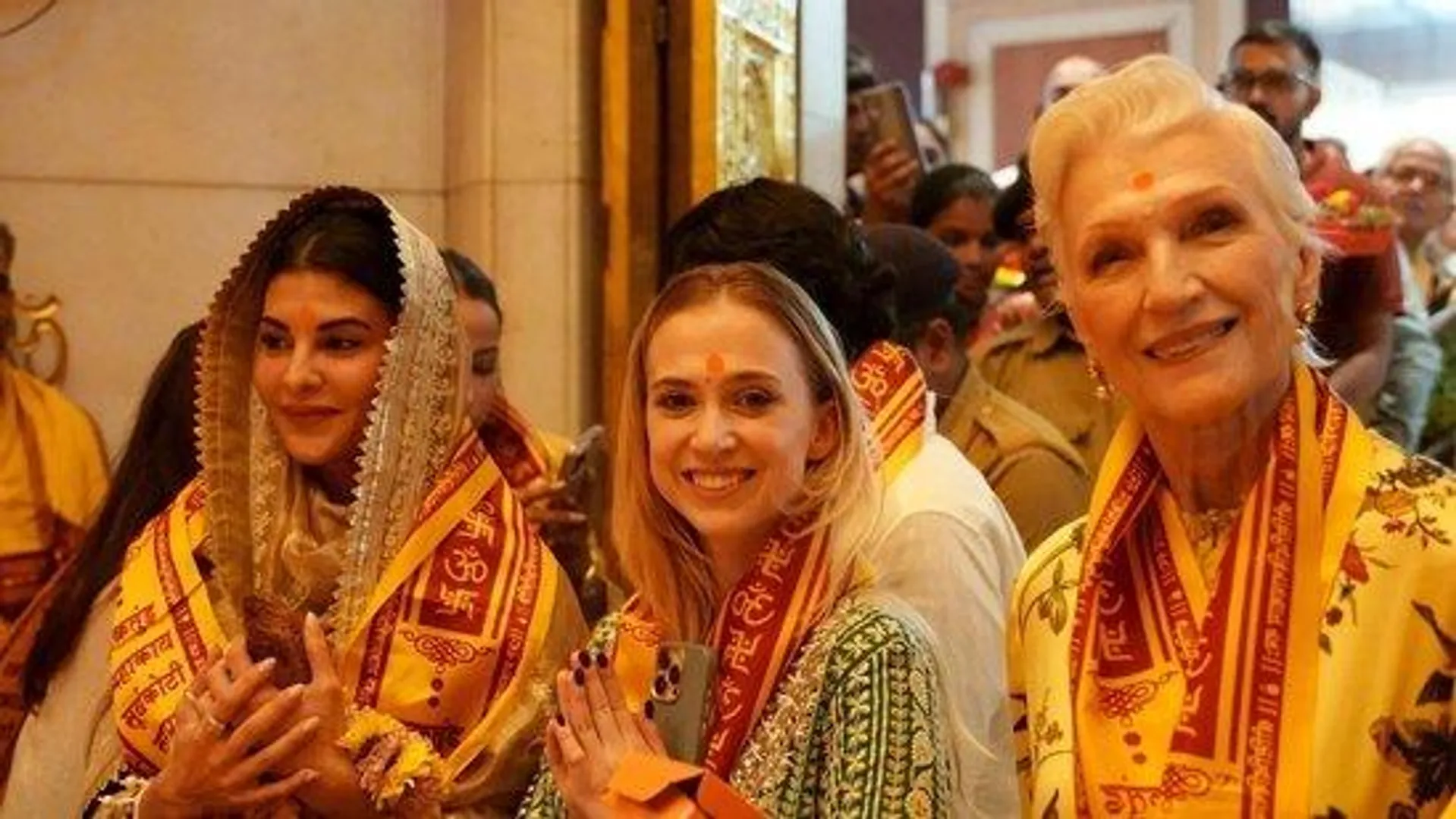 maye-musk-siddhivinayak-temple-woman-makes-plan-hindi-launch