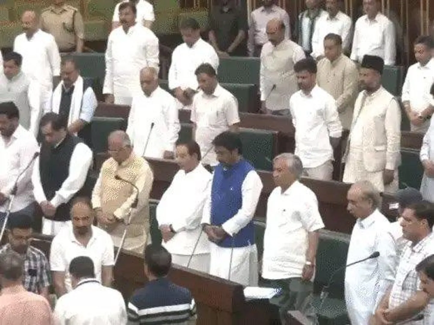 भारत ने बैन किए पाकिस्तान के 16 यू-ट्यूब चैनल, पहलगाम हमले के बाद जम्मू-कश्मीर में 15 ठिकानों पर छापेमारी