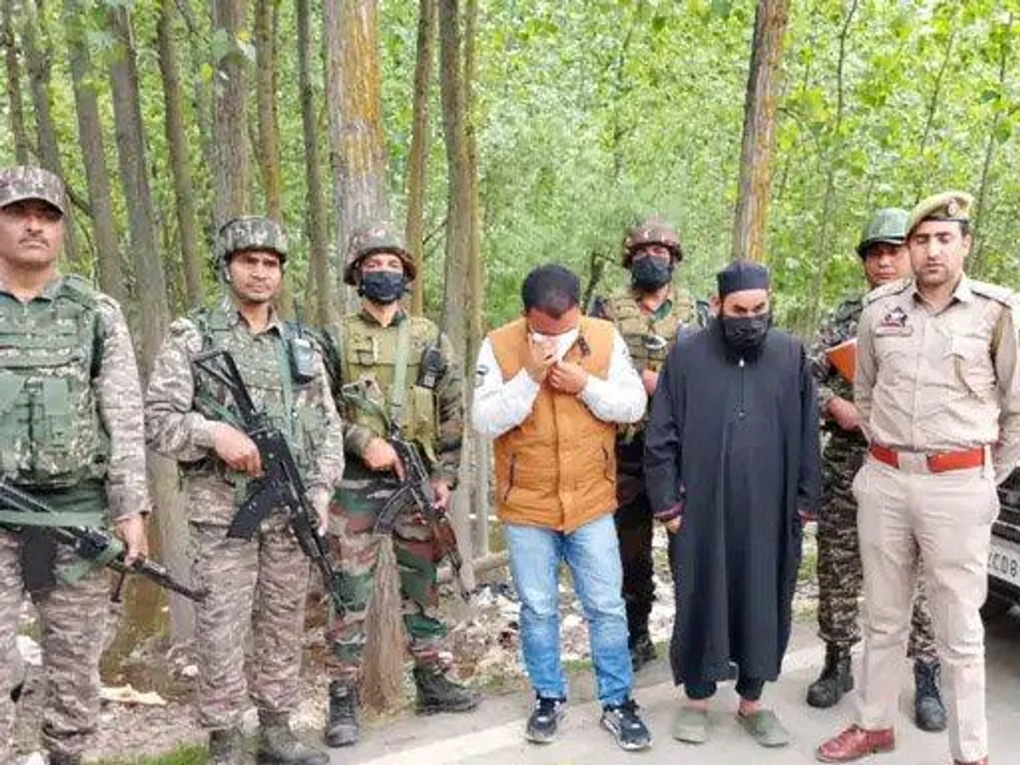 जम्मू-कश्मीर में 24 घंटे में तीसरा एनकांउटर, जवान शहीद