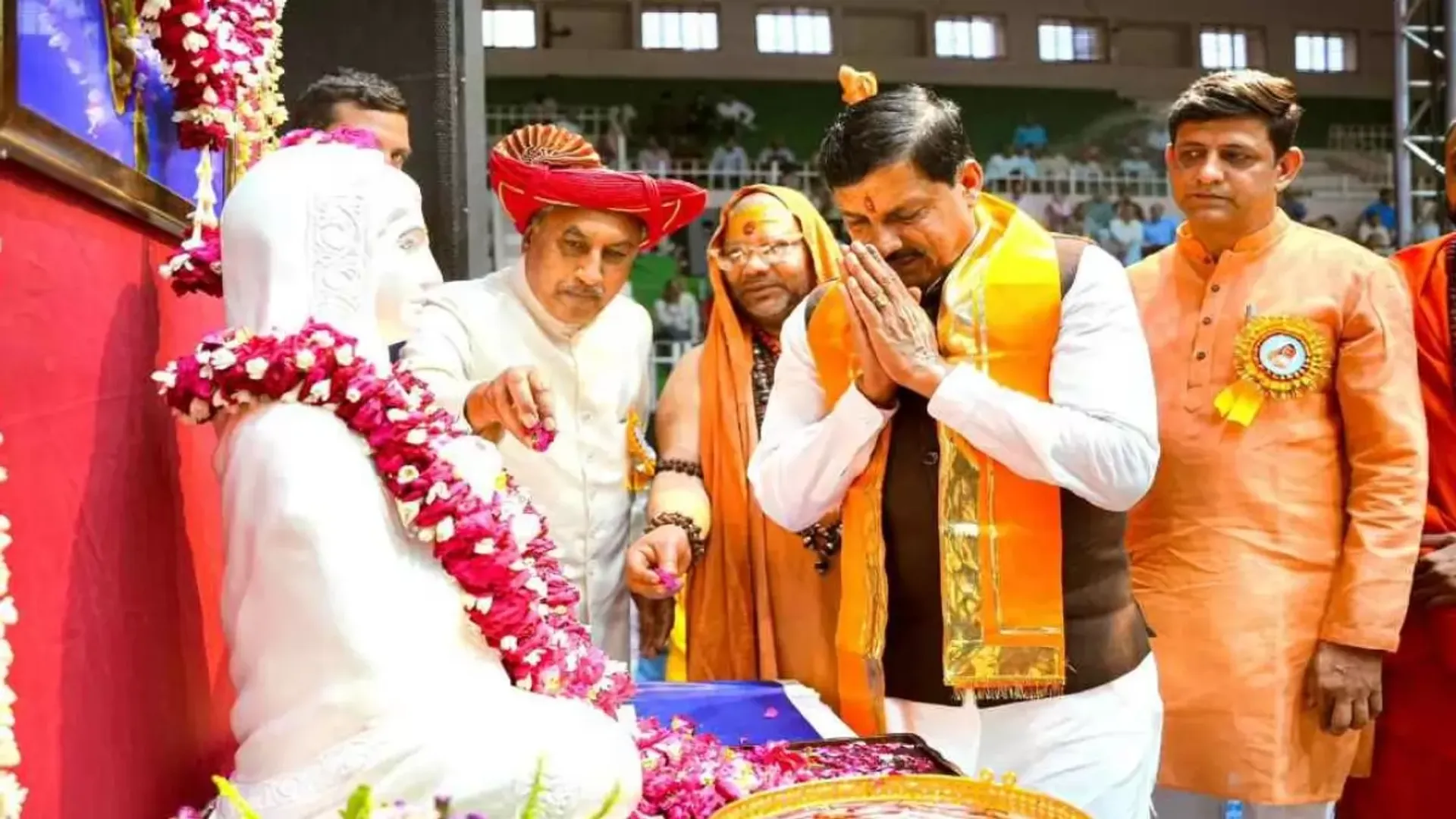 indore-rajwada-cabinet-meeting-ahilya-natak-cm-visit