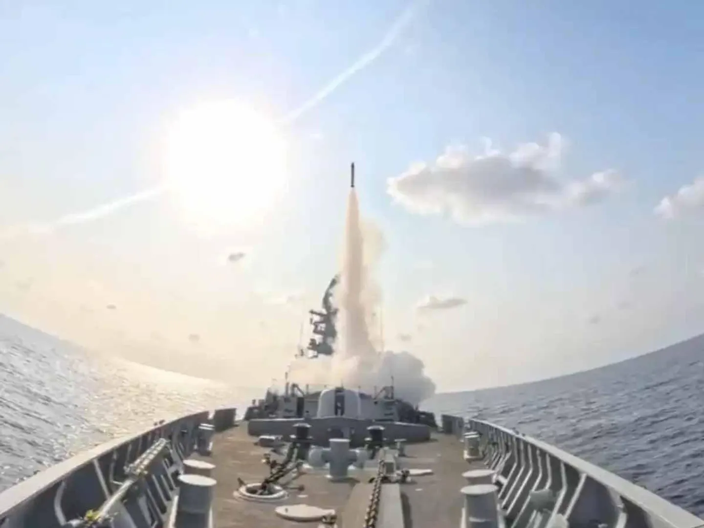 पहलगाम हमले के बाद एनआईए जांच में तेजी, नौसेना अलर्ट पर, पाकिस्तान ने अमेरिका से मांगी दखल