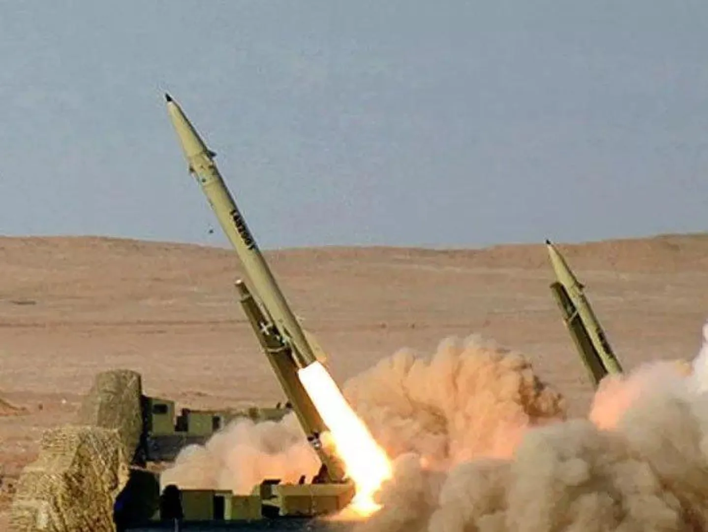 भारत पर दागी गई पाकिस्तानी फतेह-1 मिसाइल, भारतीय एयर डिफेंस ने हवा में किया निष्क्रिय